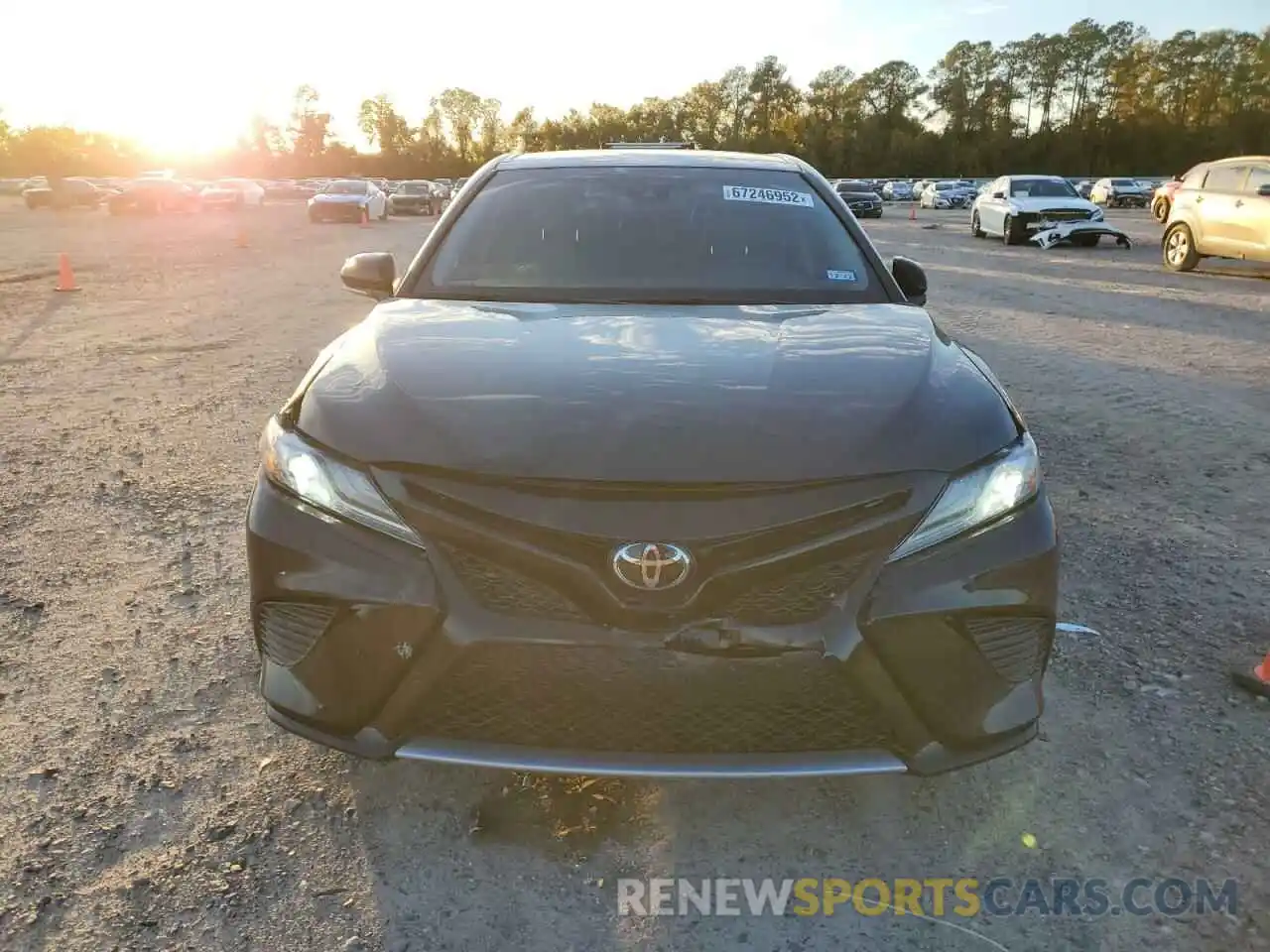 5 Photograph of a damaged car 4T1B61HK0KU721929 TOYOTA CAMRY 2019