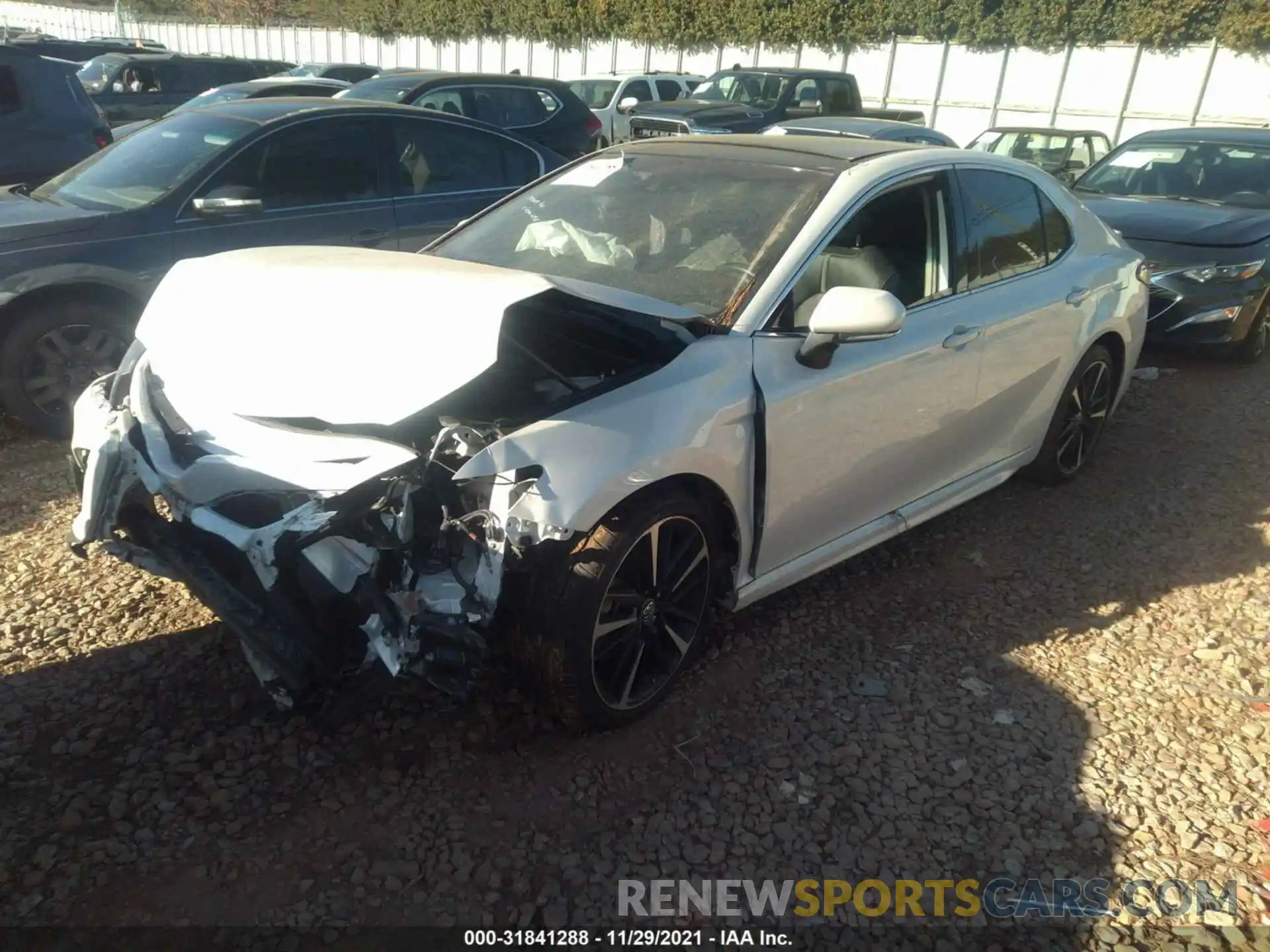 2 Photograph of a damaged car 4T1B61HK0KU761928 TOYOTA CAMRY 2019