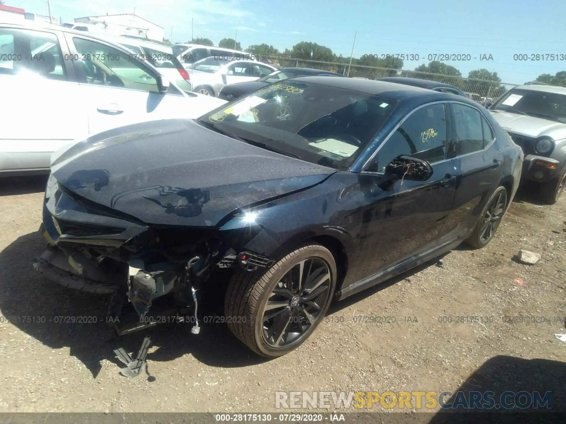 2 Photograph of a damaged car 4T1B61HK0KU782472 TOYOTA CAMRY 2019