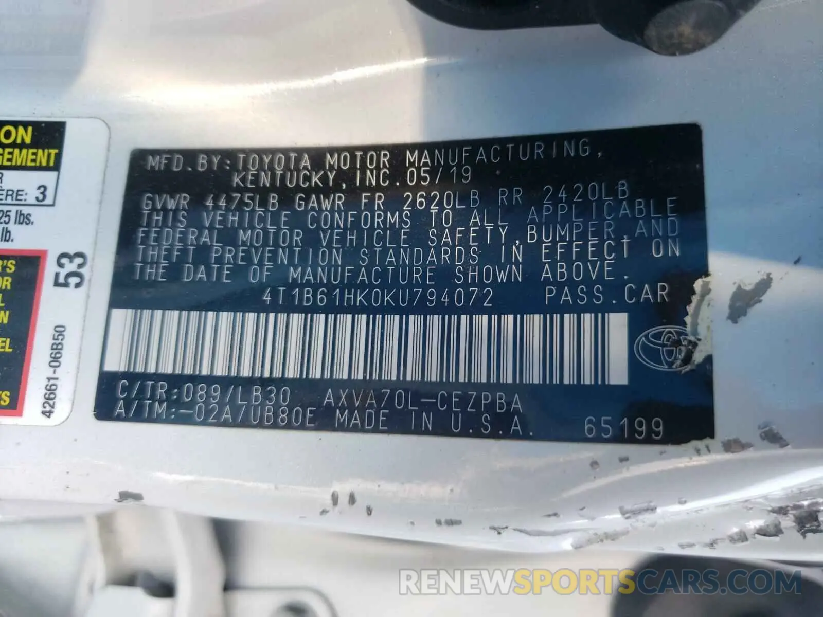 10 Photograph of a damaged car 4T1B61HK0KU794072 TOYOTA CAMRY 2019