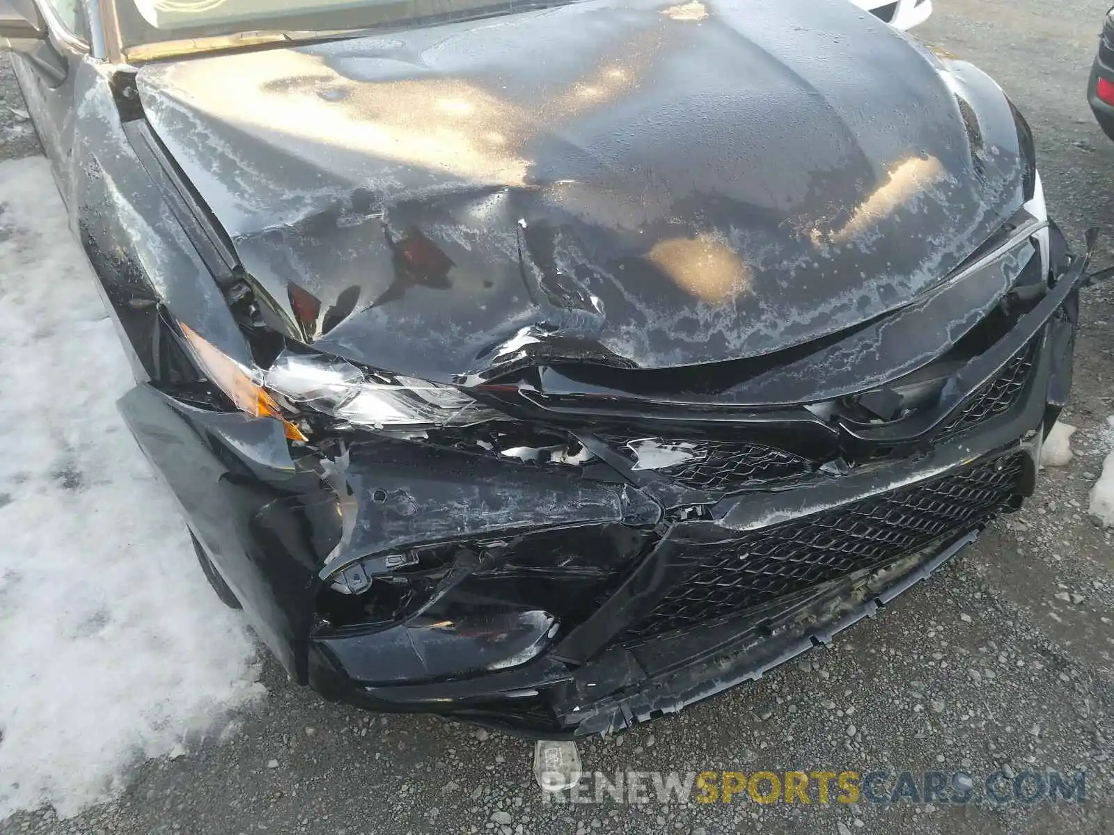 9 Photograph of a damaged car 4T1B61HK0KU844128 TOYOTA CAMRY 2019