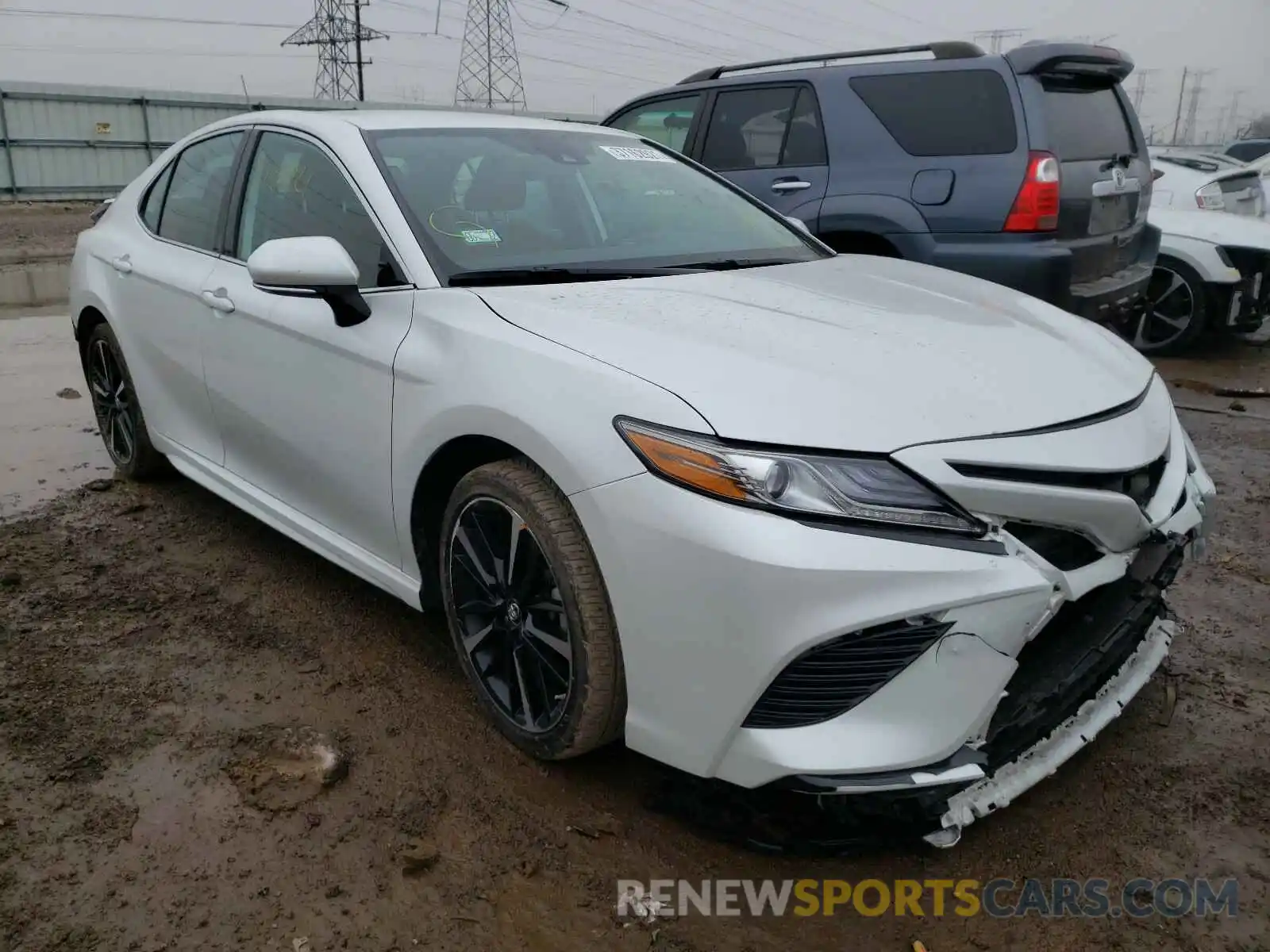 1 Photograph of a damaged car 4T1B61HK0KU853931 TOYOTA CAMRY 2019