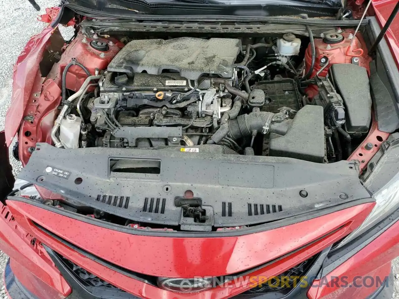 11 Photograph of a damaged car 4T1B61HK1KU160639 TOYOTA CAMRY 2019