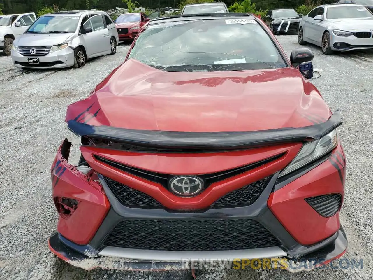 5 Photograph of a damaged car 4T1B61HK1KU160639 TOYOTA CAMRY 2019
