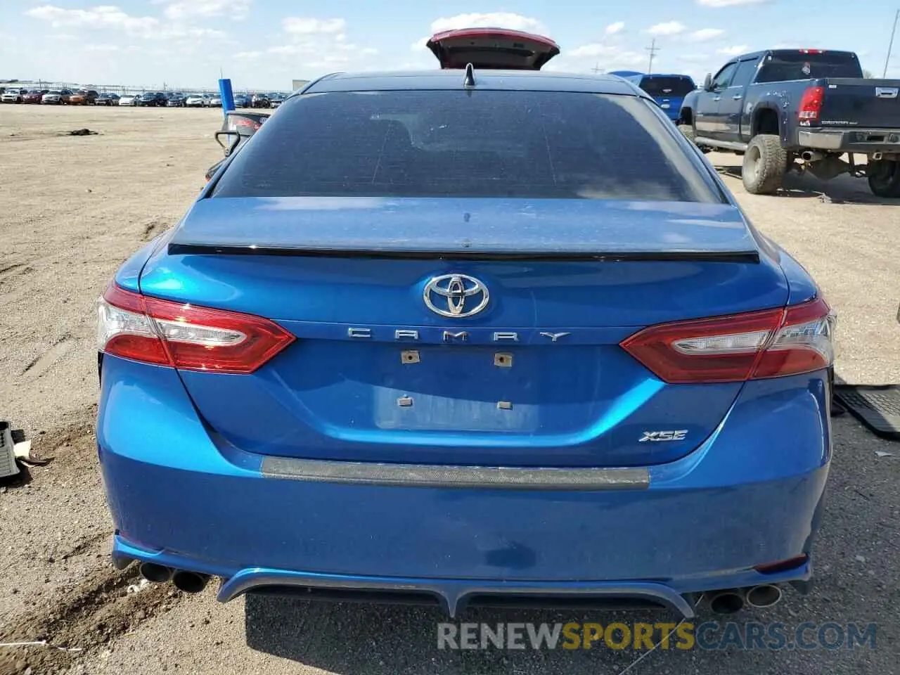 6 Photograph of a damaged car 4T1B61HK1KU164612 TOYOTA CAMRY 2019