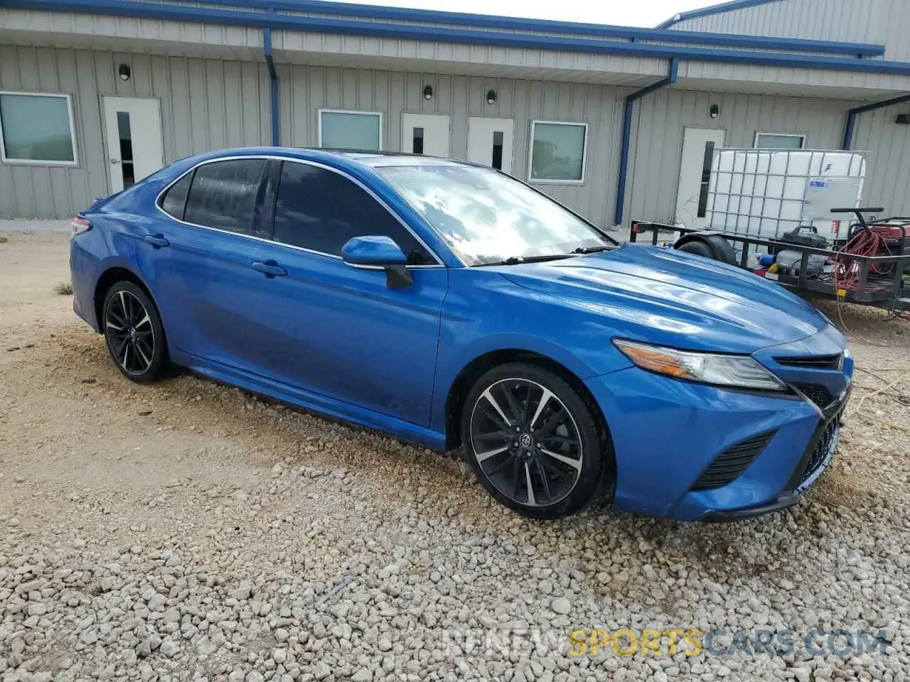 4 Photograph of a damaged car 4T1B61HK1KU168787 TOYOTA CAMRY 2019