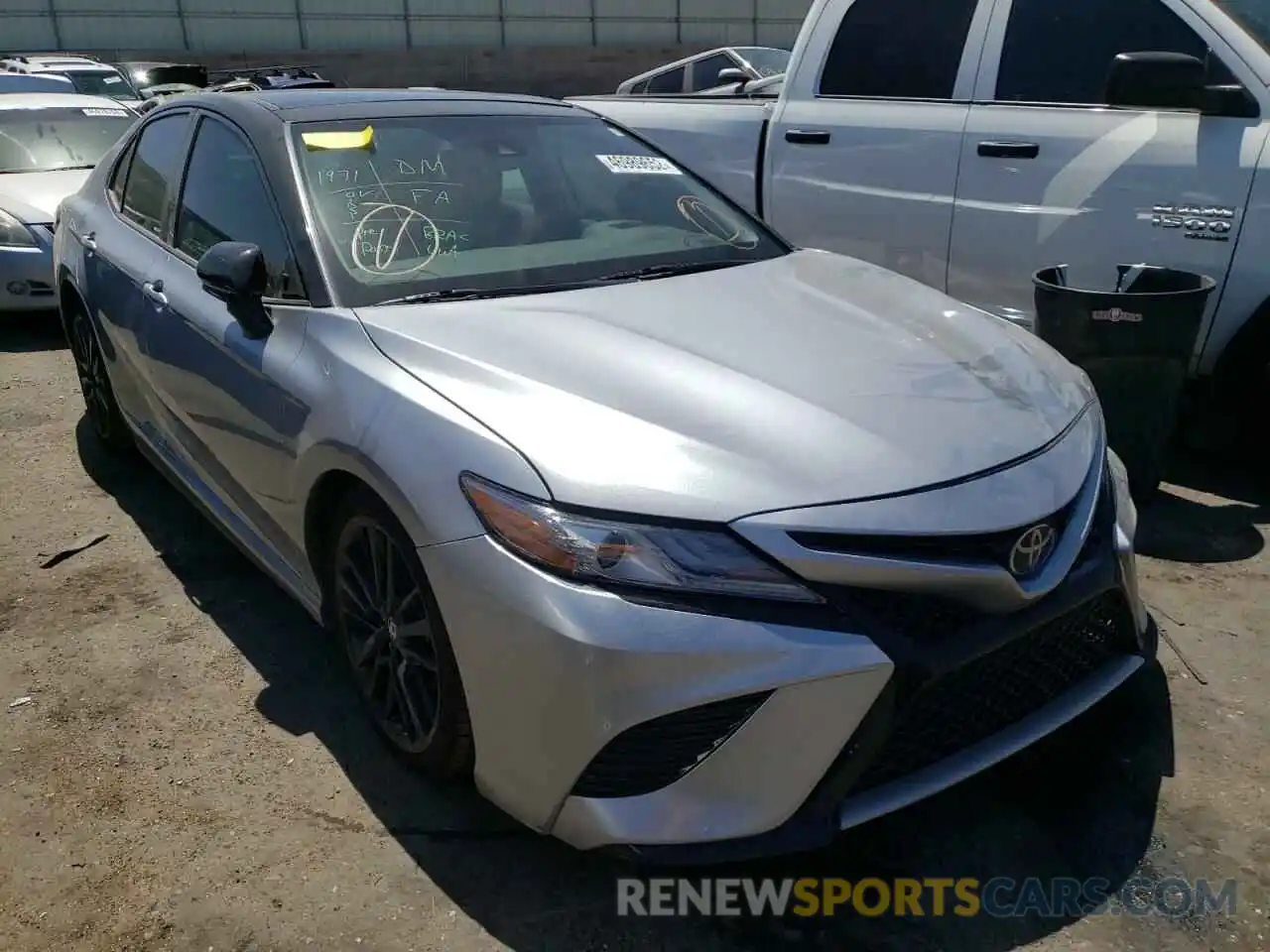 1 Photograph of a damaged car 4T1B61HK1KU177408 TOYOTA CAMRY 2019