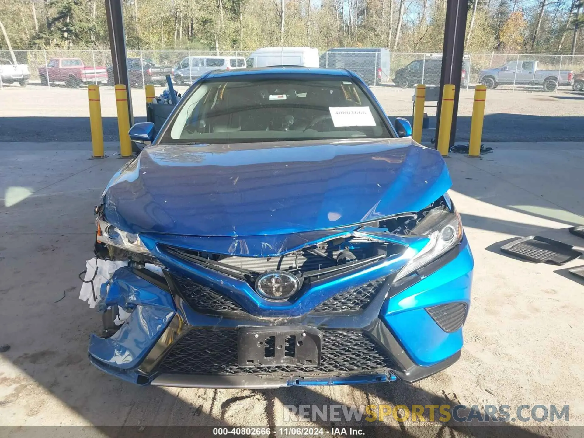 12 Photograph of a damaged car 4T1B61HK1KU213498 TOYOTA CAMRY 2019