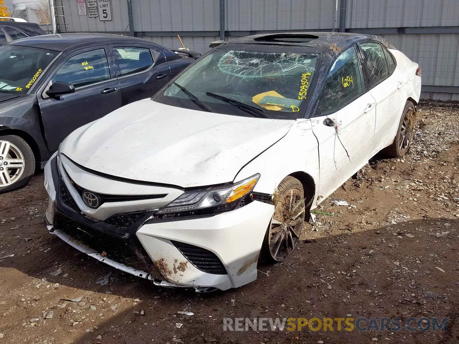 2 Photograph of a damaged car 4T1B61HK1KU258599 TOYOTA CAMRY 2019
