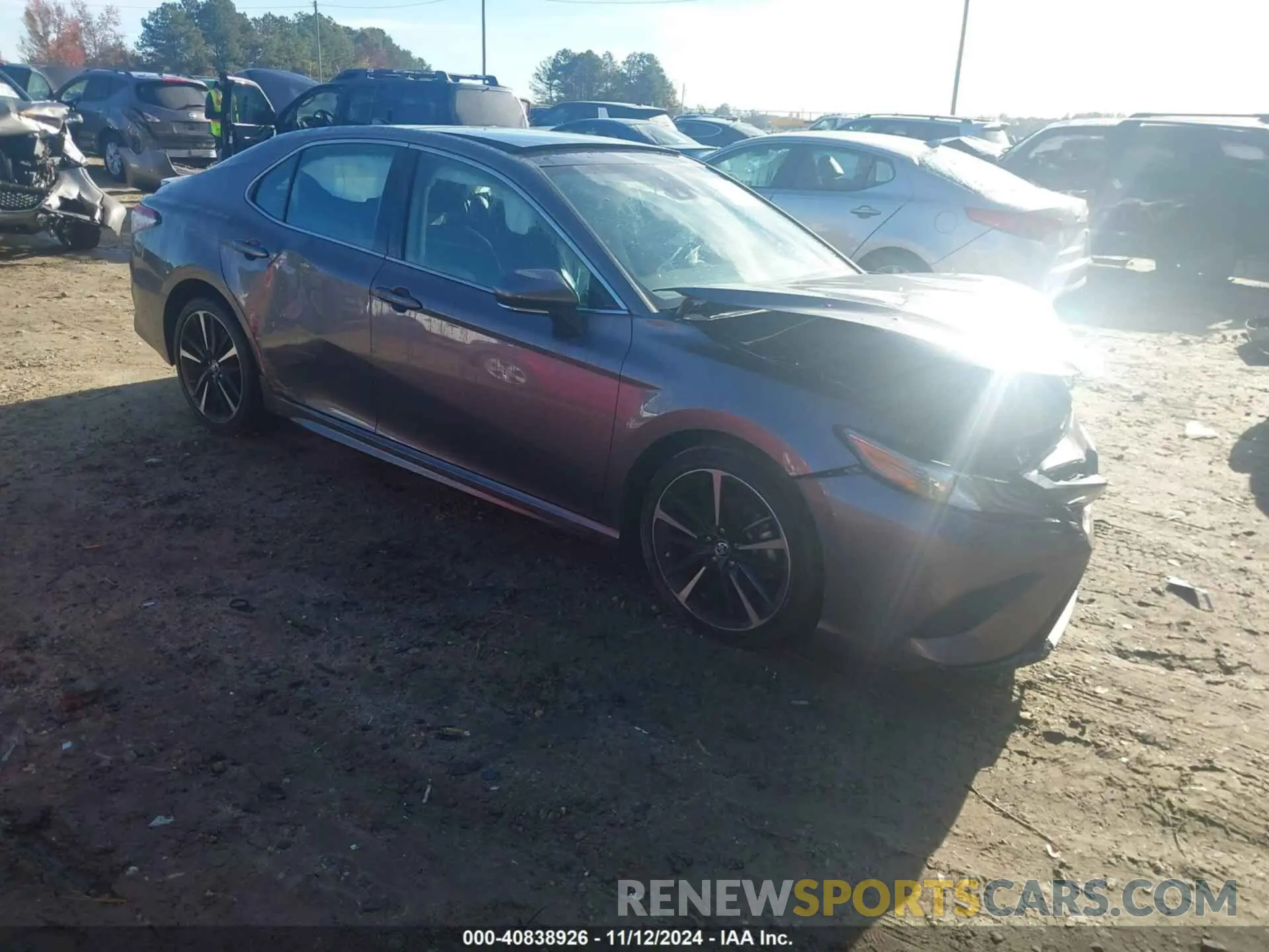 1 Photograph of a damaged car 4T1B61HK1KU265441 TOYOTA CAMRY 2019