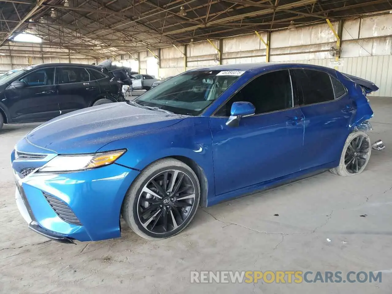 1 Photograph of a damaged car 4T1B61HK1KU286676 TOYOTA CAMRY 2019