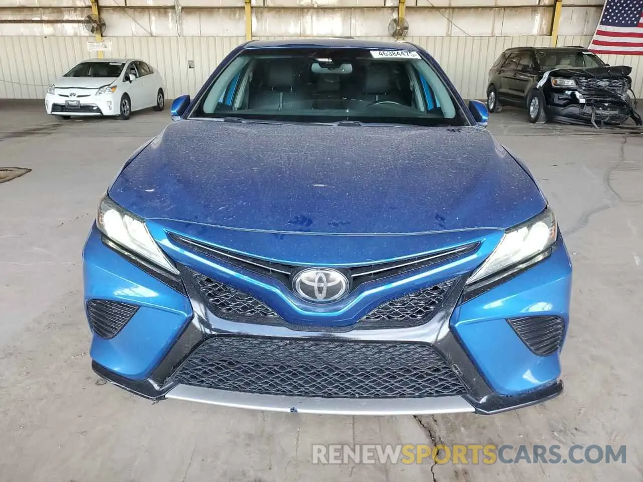5 Photograph of a damaged car 4T1B61HK1KU286676 TOYOTA CAMRY 2019