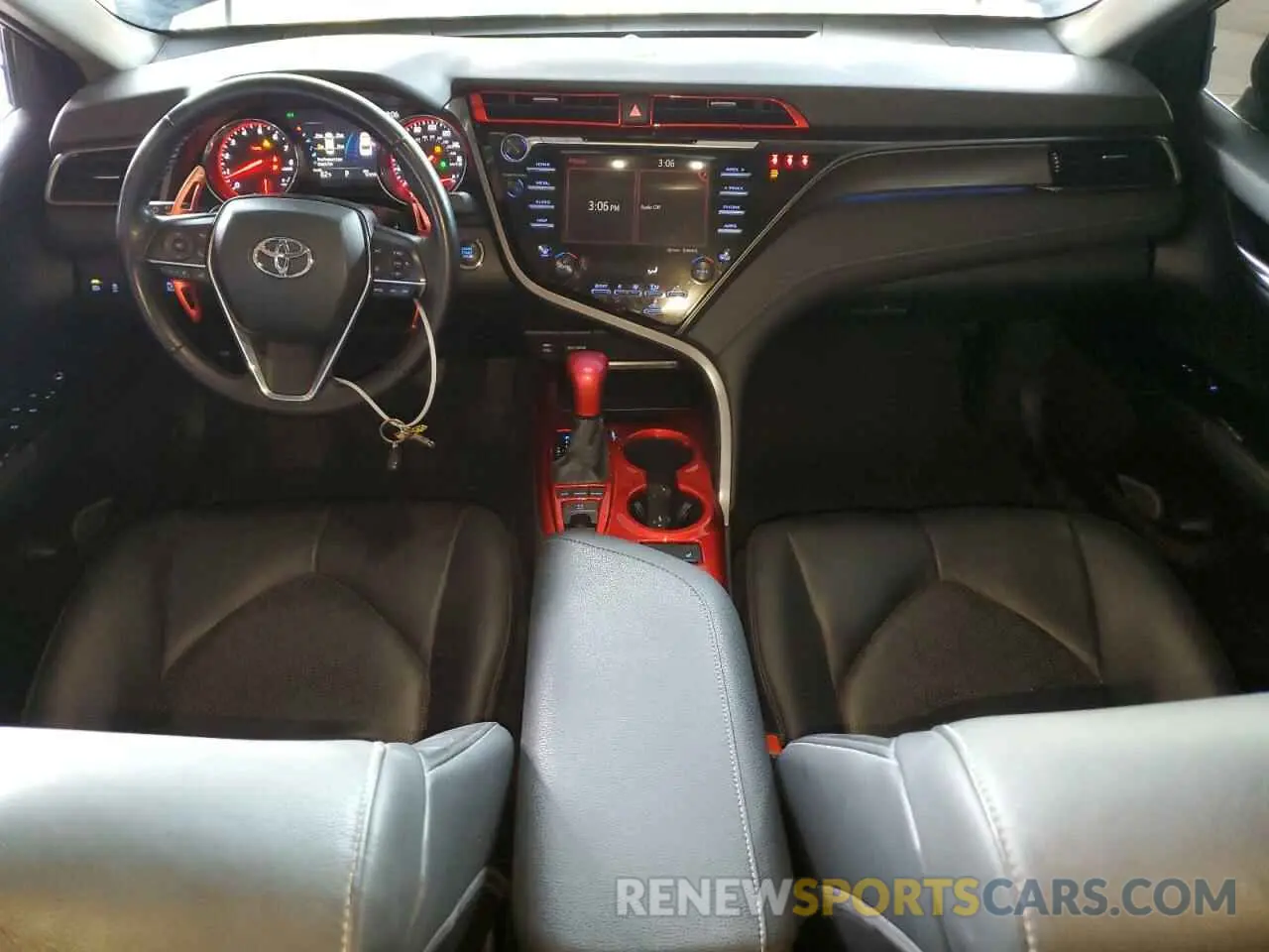 8 Photograph of a damaged car 4T1B61HK1KU286676 TOYOTA CAMRY 2019