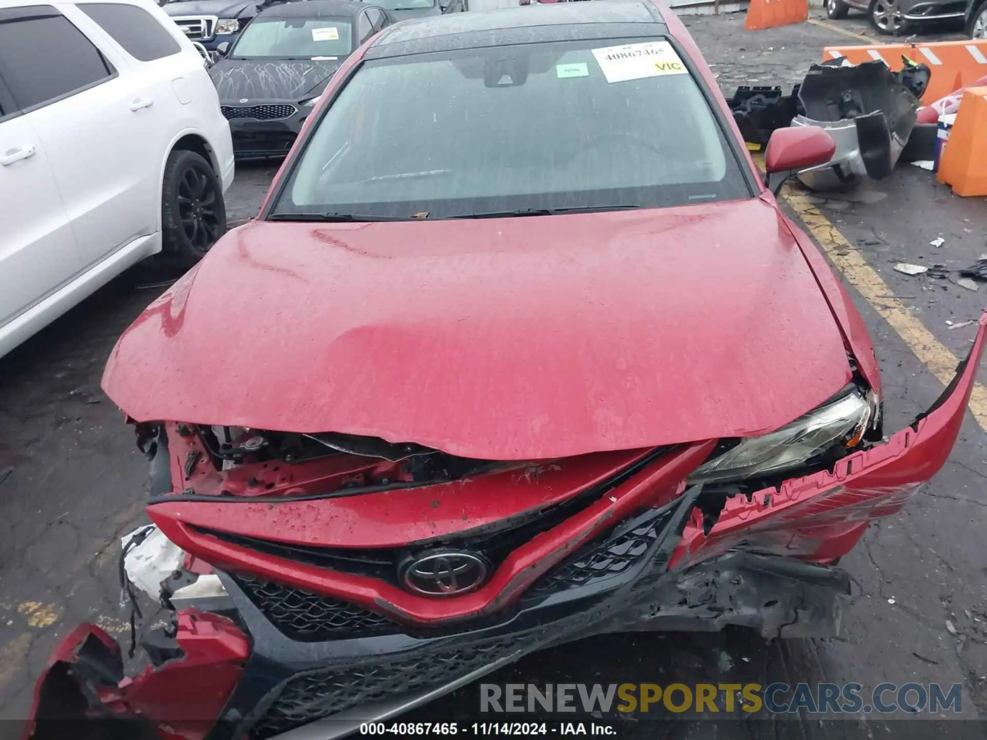 6 Photograph of a damaged car 4T1B61HK1KU286905 TOYOTA CAMRY 2019
