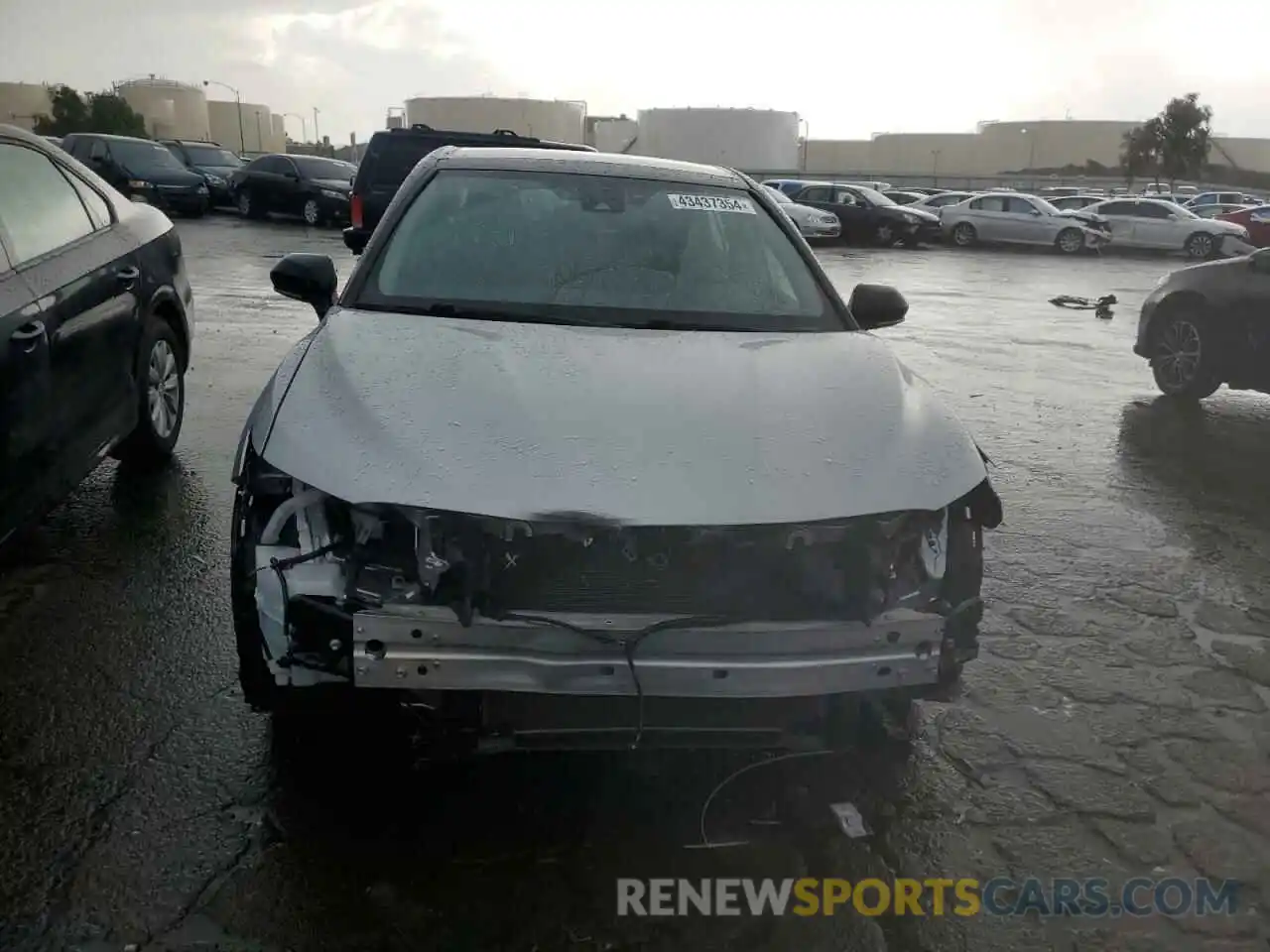 5 Photograph of a damaged car 4T1B61HK1KU289920 TOYOTA CAMRY 2019