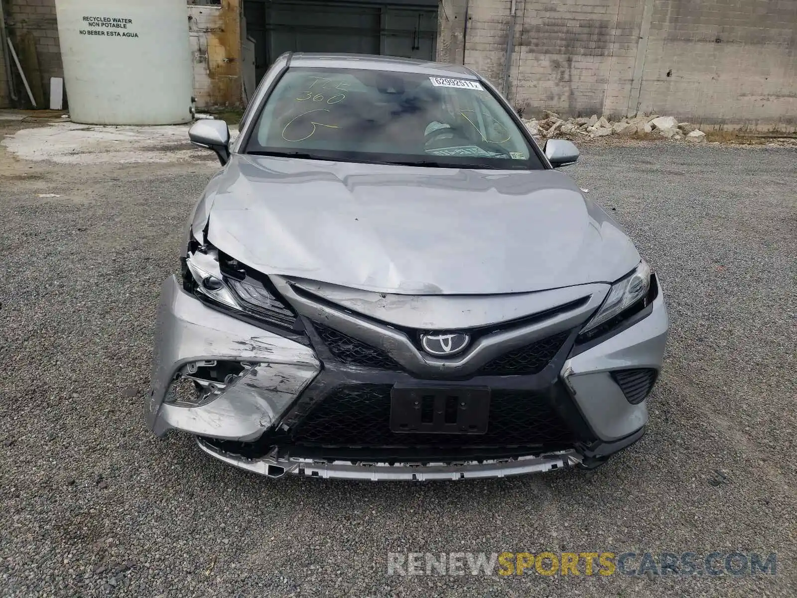 9 Photograph of a damaged car 4T1B61HK1KU294292 TOYOTA CAMRY 2019