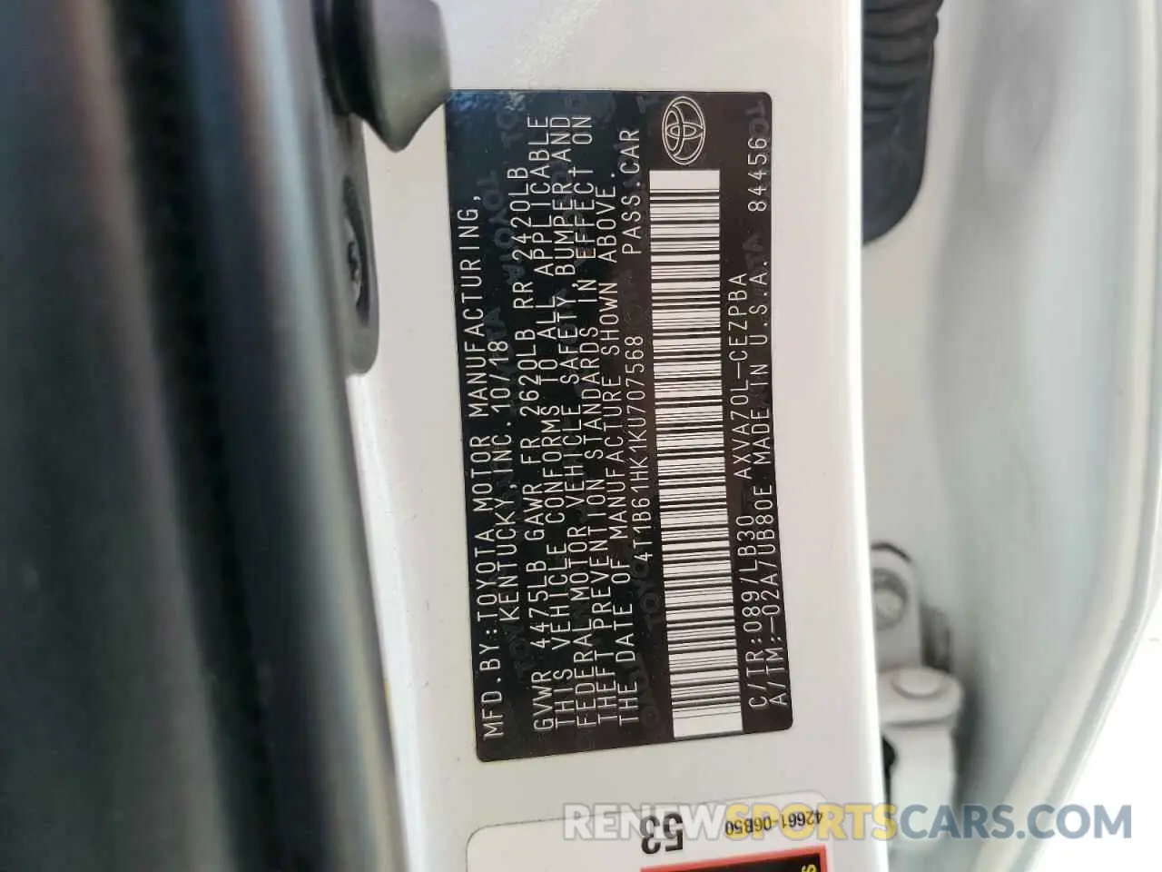 12 Photograph of a damaged car 4T1B61HK1KU707568 TOYOTA CAMRY 2019
