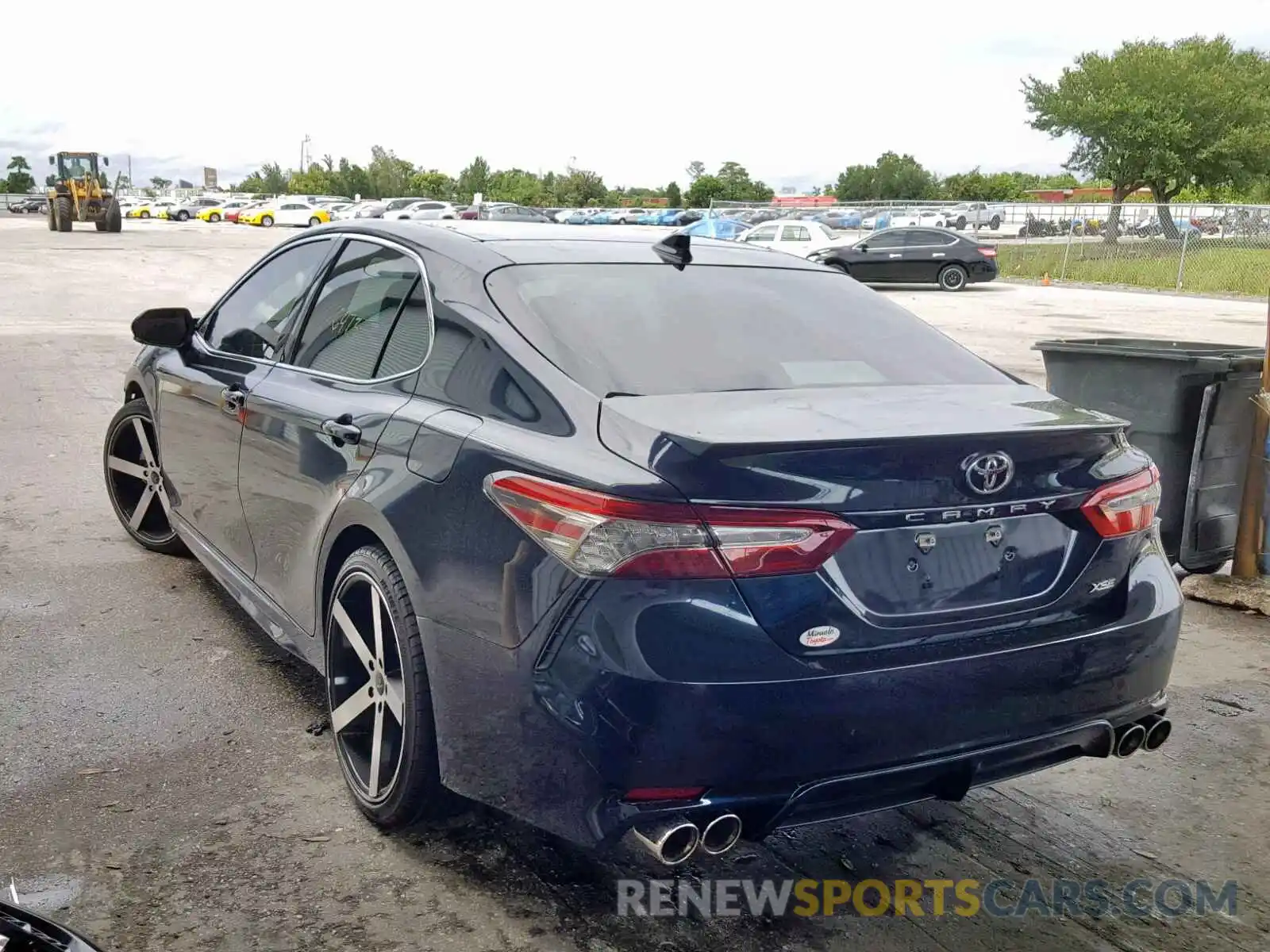 3 Photograph of a damaged car 4T1B61HK1KU710499 TOYOTA CAMRY 2019