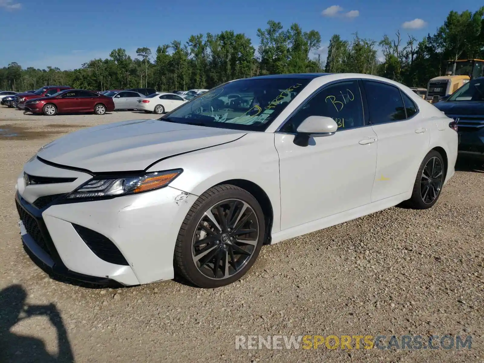 2 Photograph of a damaged car 4T1B61HK1KU716559 TOYOTA CAMRY 2019