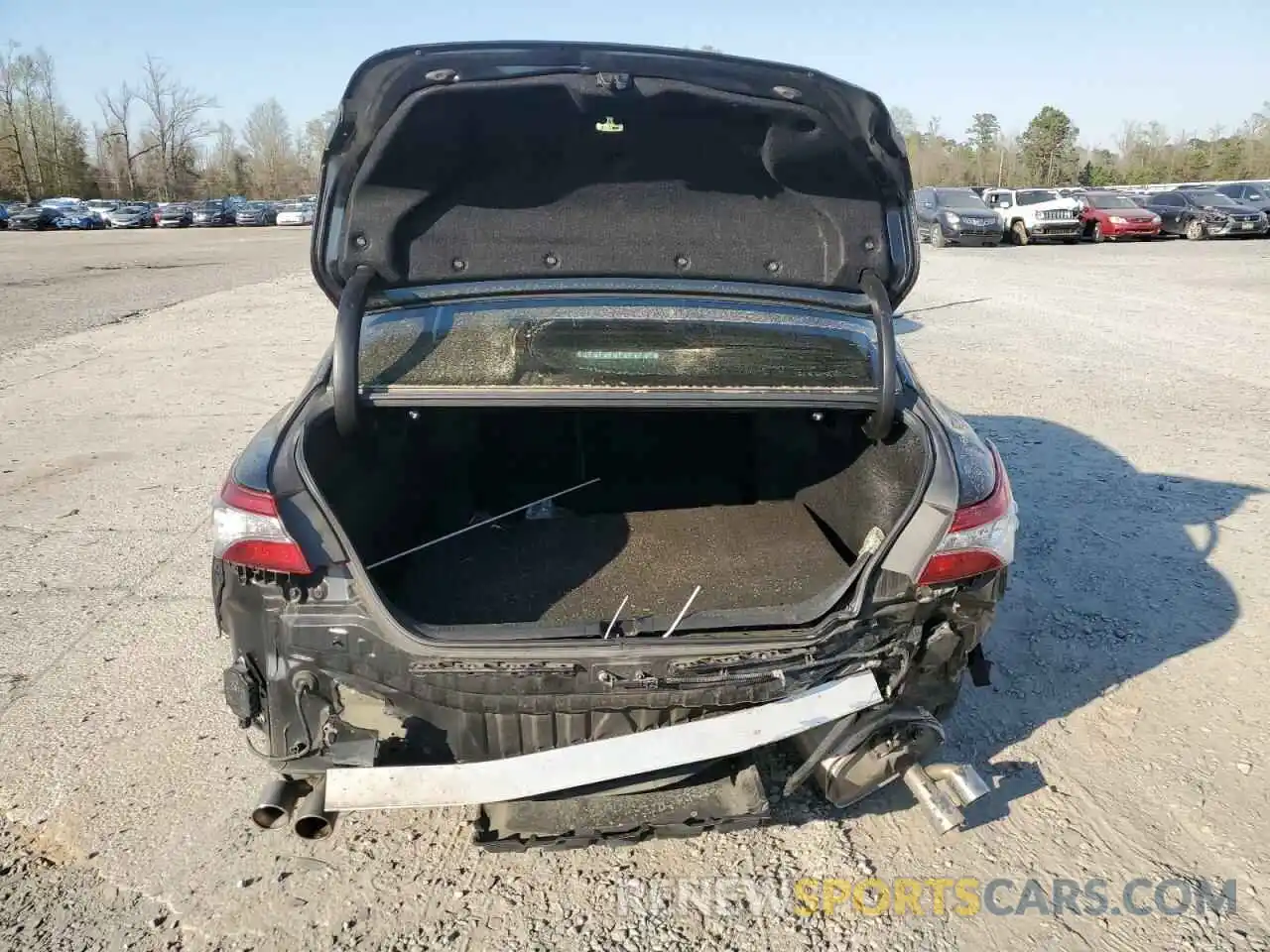 6 Photograph of a damaged car 4T1B61HK1KU760898 TOYOTA CAMRY 2019