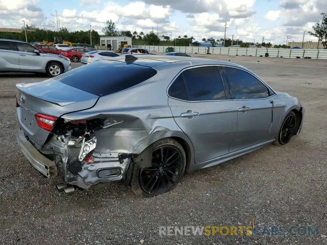 3 Photograph of a damaged car 4T1B61HK1KU793450 TOYOTA CAMRY 2019