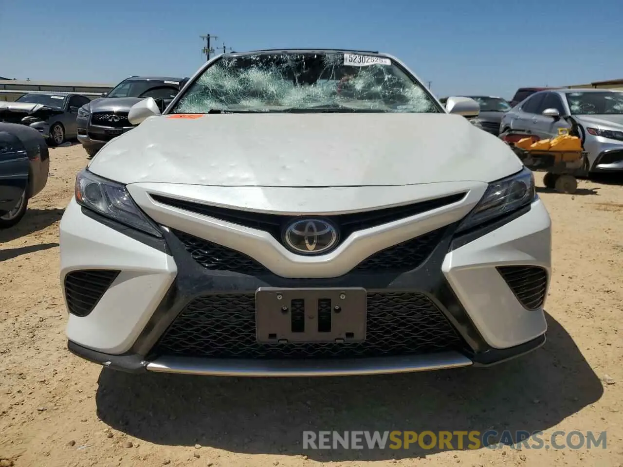 5 Photograph of a damaged car 4T1B61HK1KU804964 TOYOTA CAMRY 2019