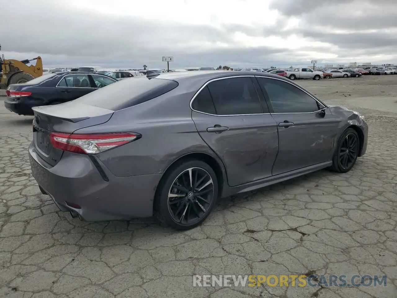 3 Photograph of a damaged car 4T1B61HK1KU849712 TOYOTA CAMRY 2019