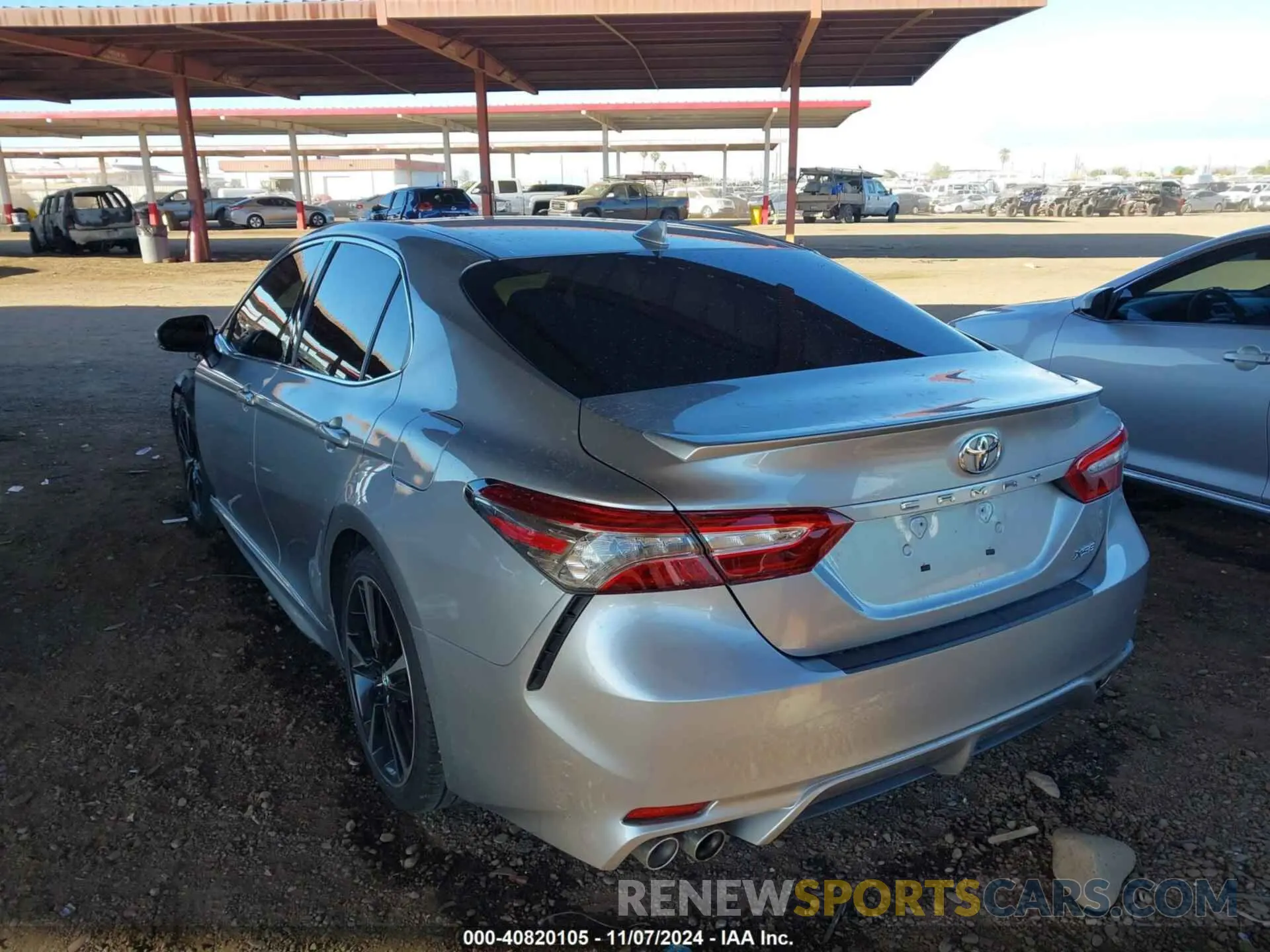 3 Photograph of a damaged car 4T1B61HK1KU850360 TOYOTA CAMRY 2019