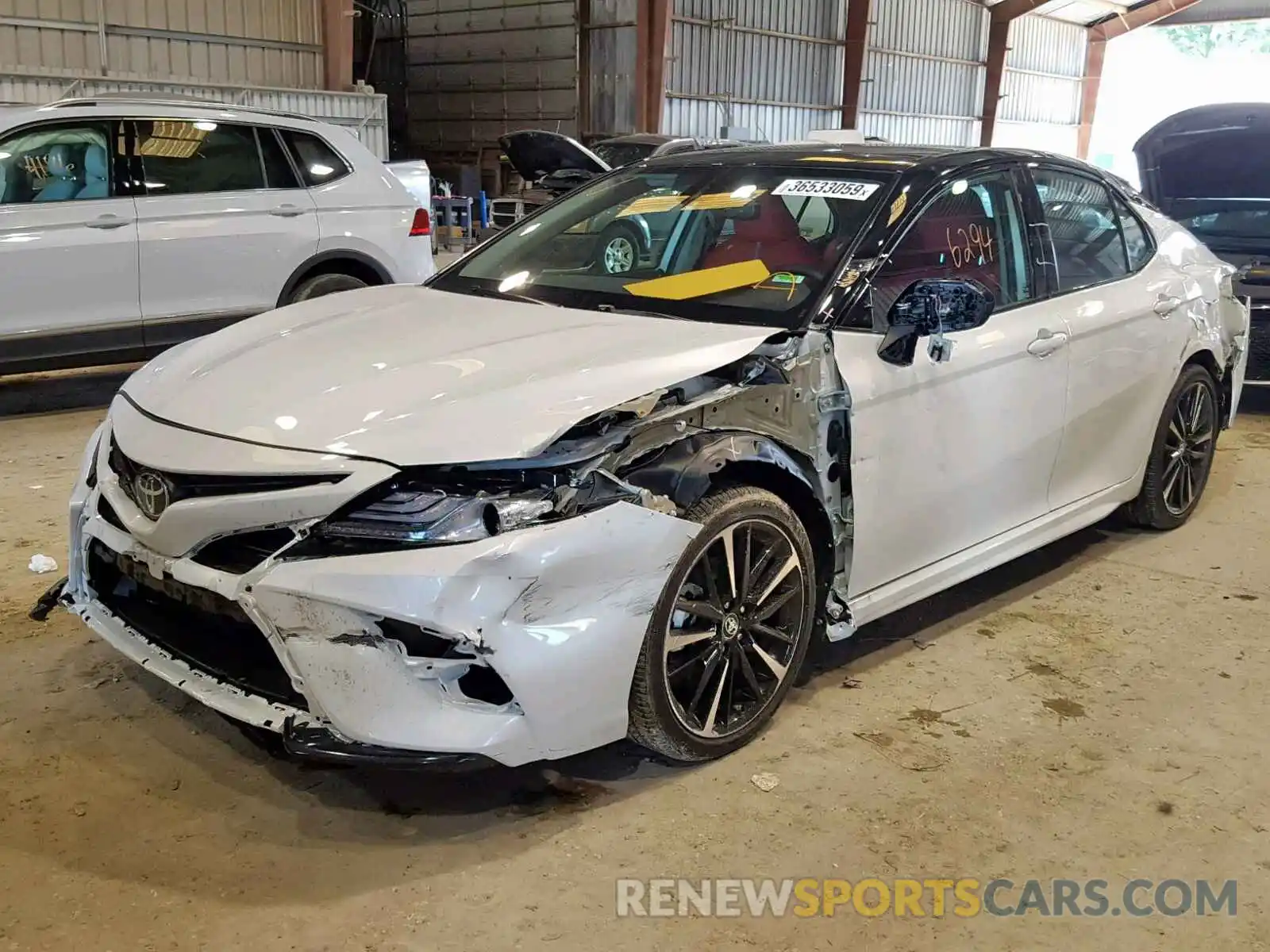 2 Photograph of a damaged car 4T1B61HK2KU175540 TOYOTA CAMRY 2019