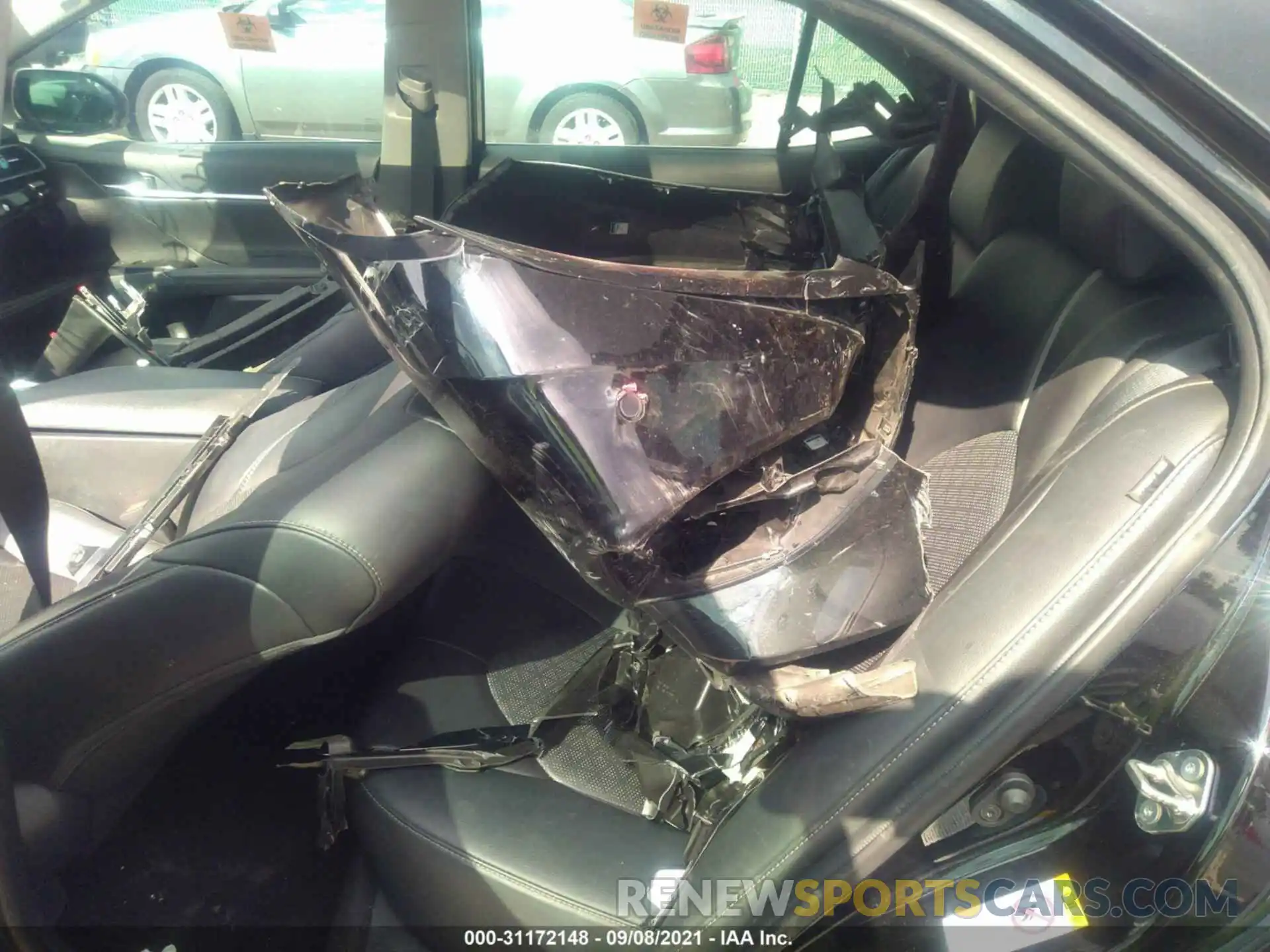 8 Photograph of a damaged car 4T1B61HK2KU184092 TOYOTA CAMRY 2019