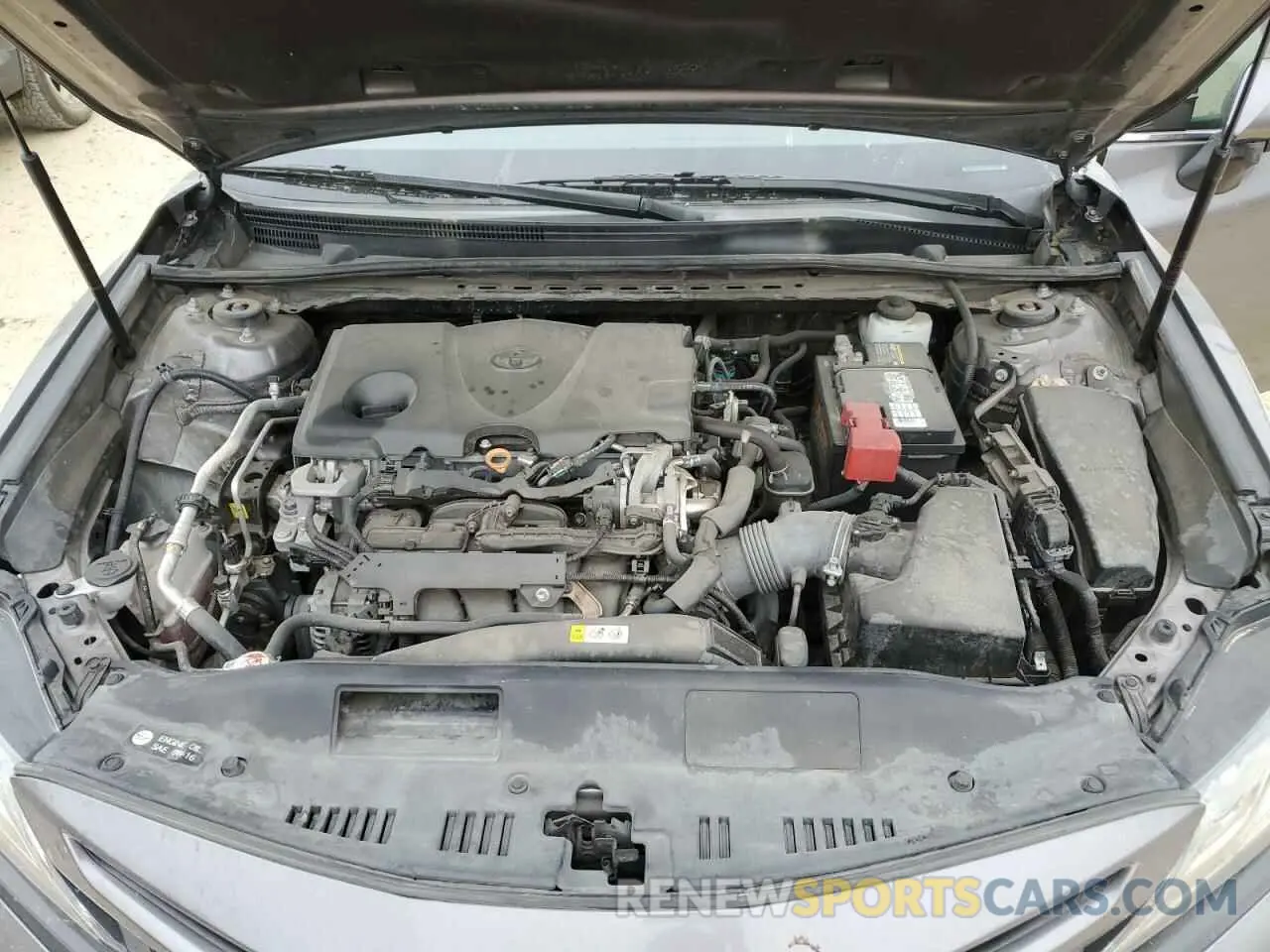 11 Photograph of a damaged car 4T1B61HK2KU198879 TOYOTA CAMRY 2019