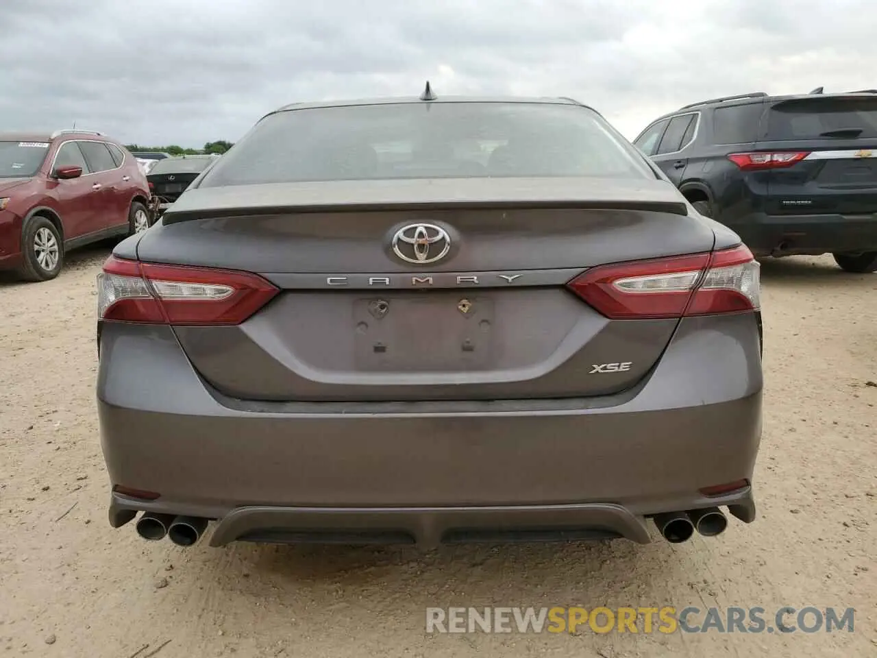 6 Photograph of a damaged car 4T1B61HK2KU198879 TOYOTA CAMRY 2019