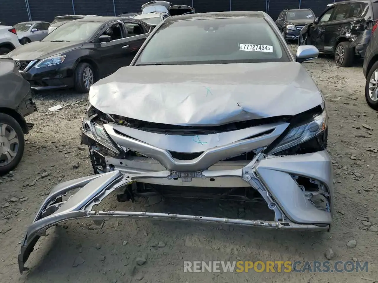 5 Photograph of a damaged car 4T1B61HK2KU260300 TOYOTA CAMRY 2019