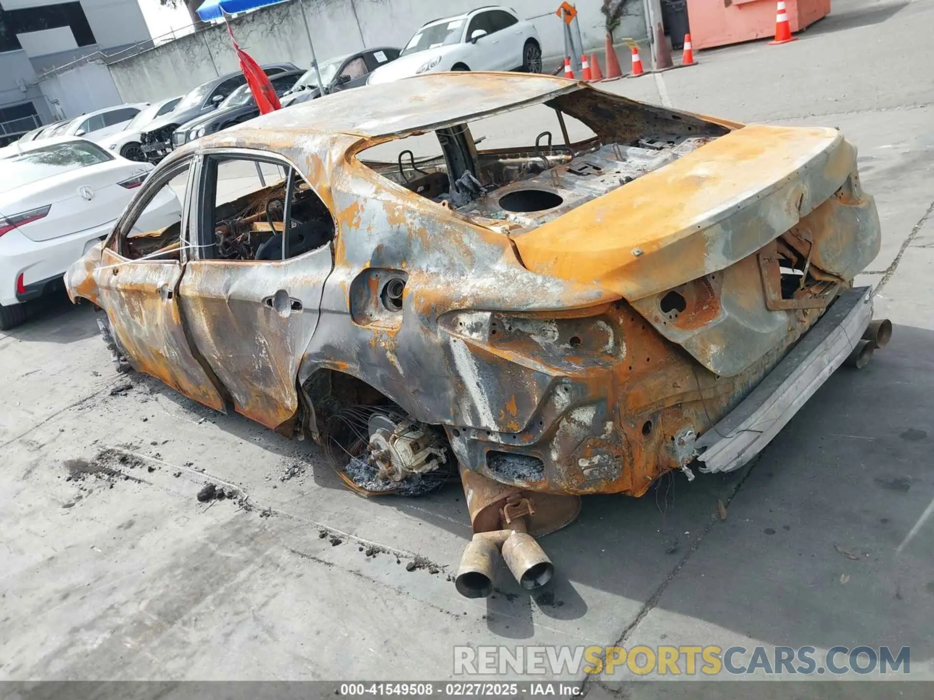 3 Photograph of a damaged car 4T1B61HK2KU268851 TOYOTA CAMRY 2019