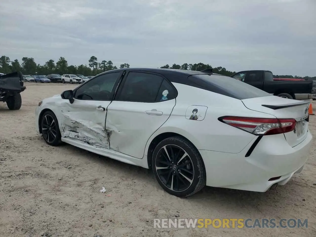 2 Photograph of a damaged car 4T1B61HK2KU278571 TOYOTA CAMRY 2019