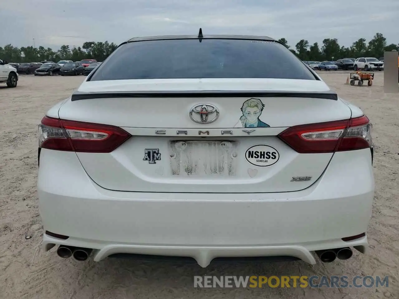 6 Photograph of a damaged car 4T1B61HK2KU278571 TOYOTA CAMRY 2019