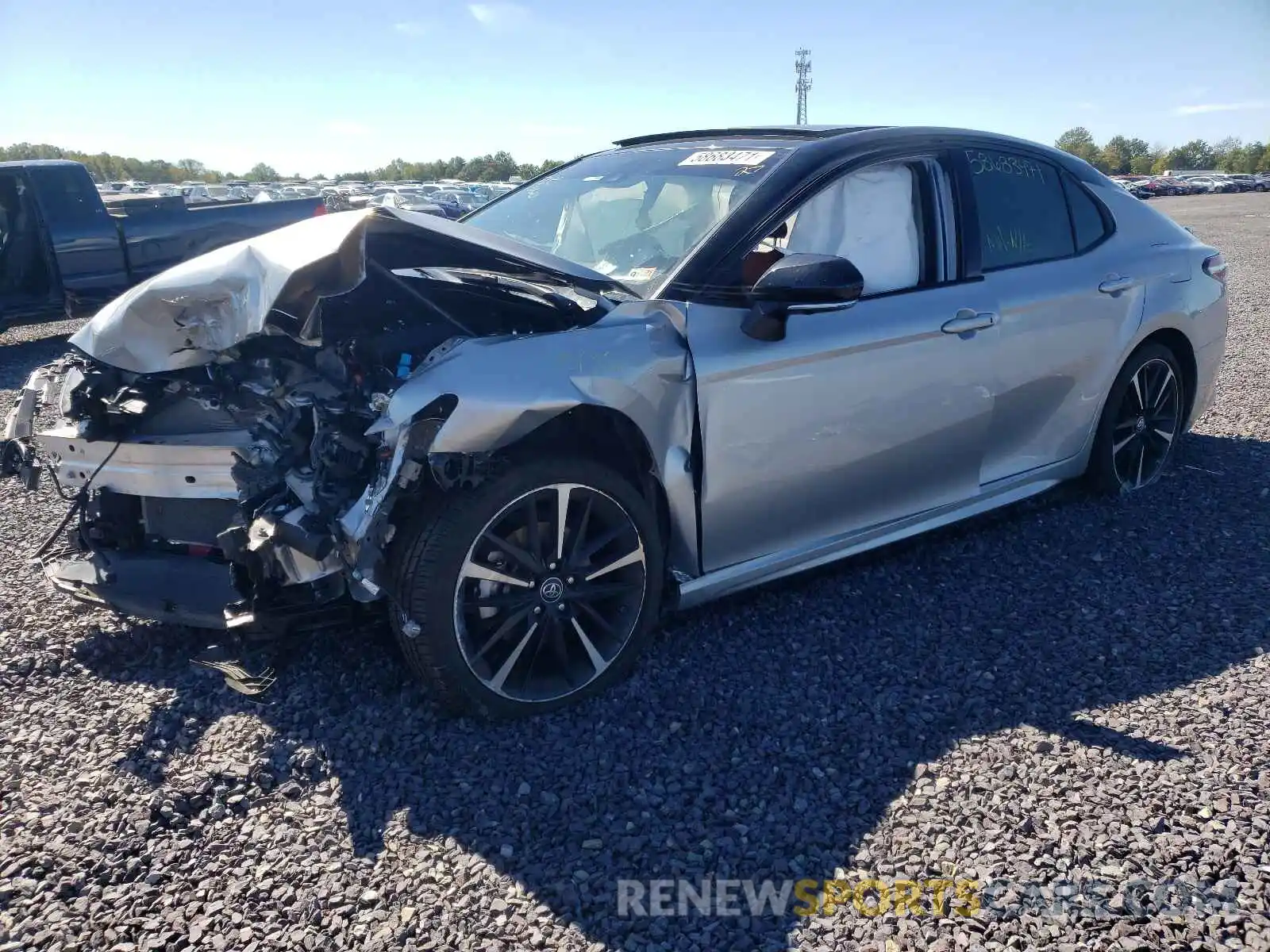 2 Photograph of a damaged car 4T1B61HK2KU282426 TOYOTA CAMRY 2019