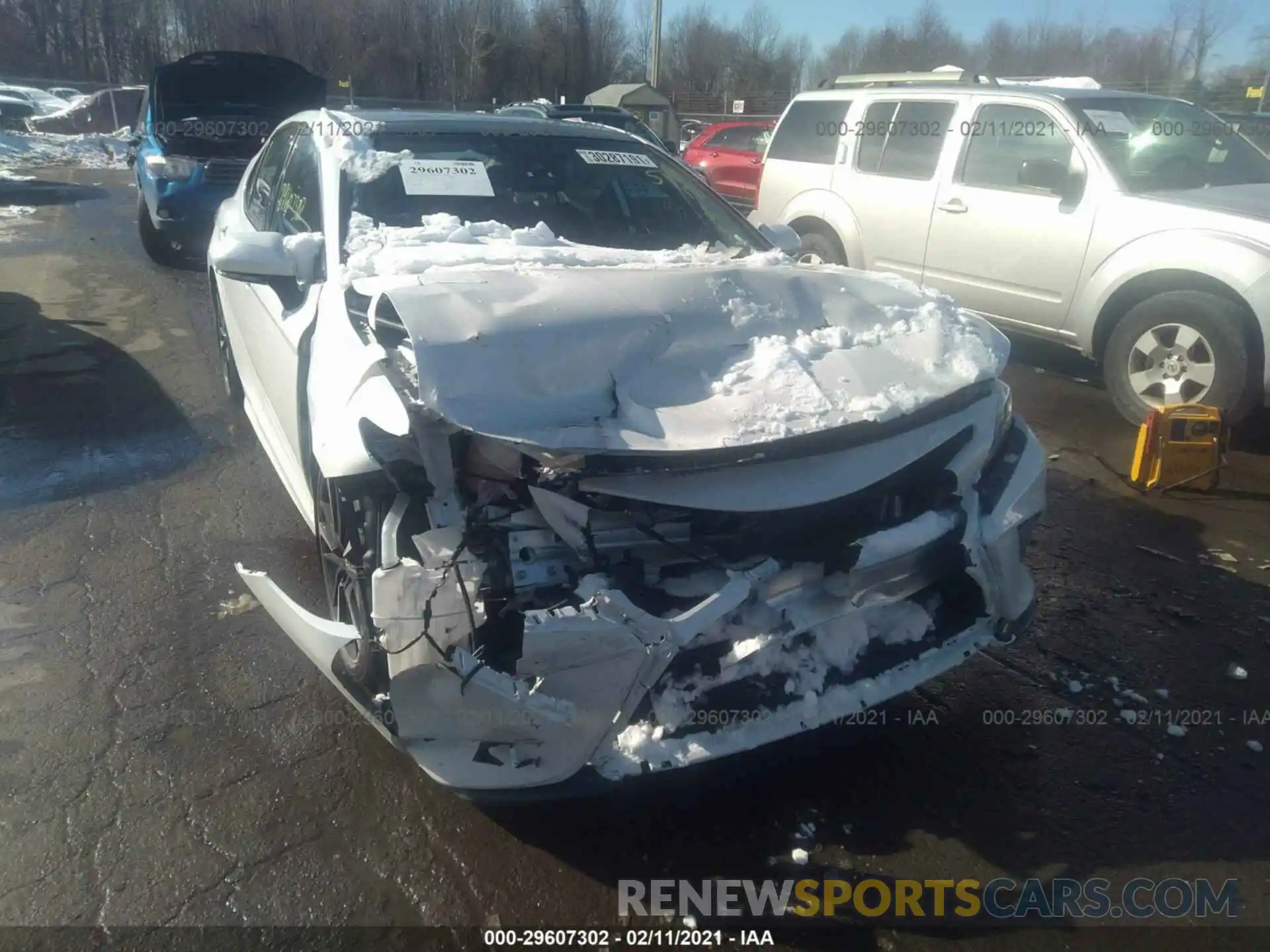 6 Photograph of a damaged car 4T1B61HK2KU718658 TOYOTA CAMRY 2019