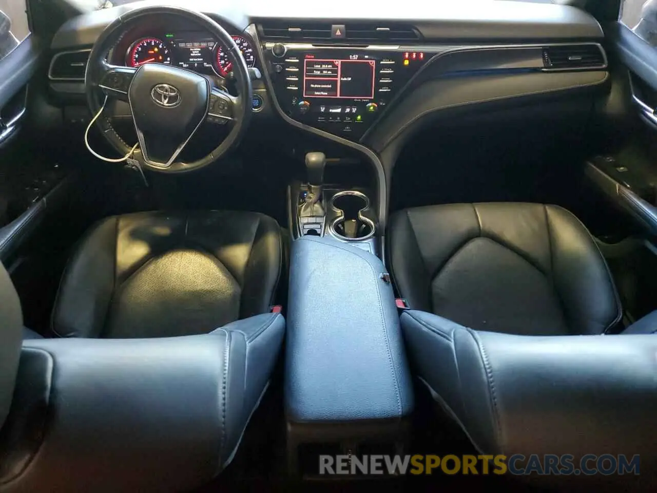 8 Photograph of a damaged car 4T1B61HK2KU748324 TOYOTA CAMRY 2019