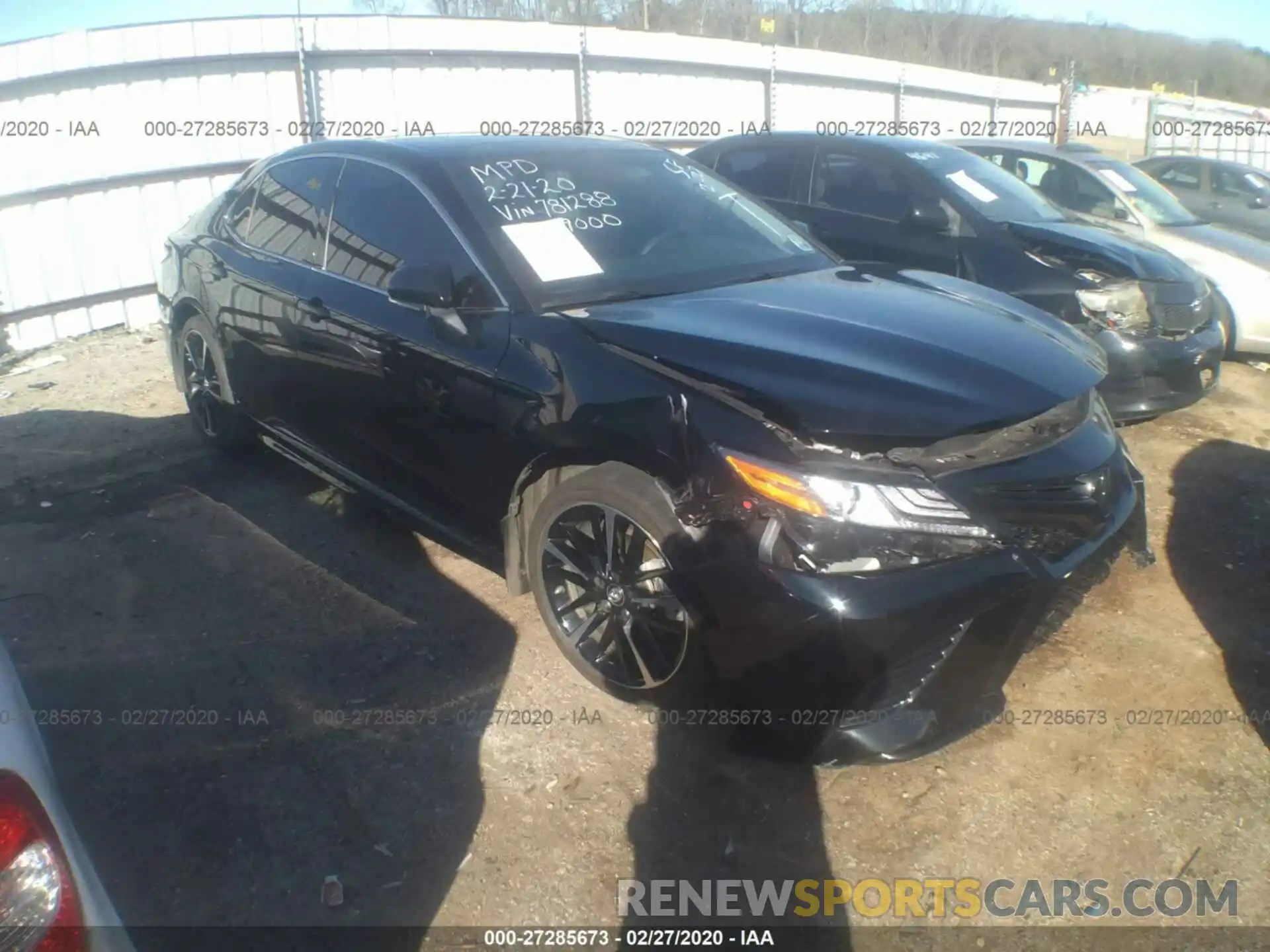 1 Photograph of a damaged car 4T1B61HK2KU781288 TOYOTA CAMRY 2019