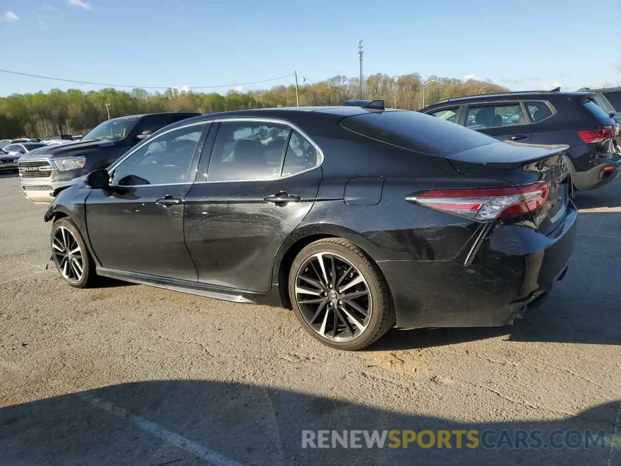 2 Photograph of a damaged car 4T1B61HK2KU782134 TOYOTA CAMRY 2019