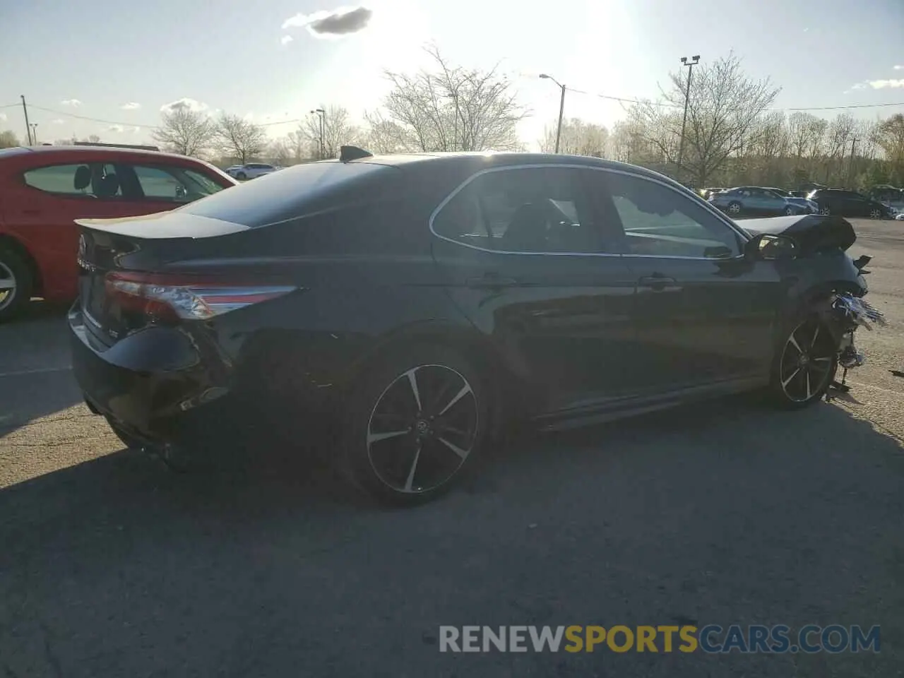 3 Photograph of a damaged car 4T1B61HK2KU782134 TOYOTA CAMRY 2019