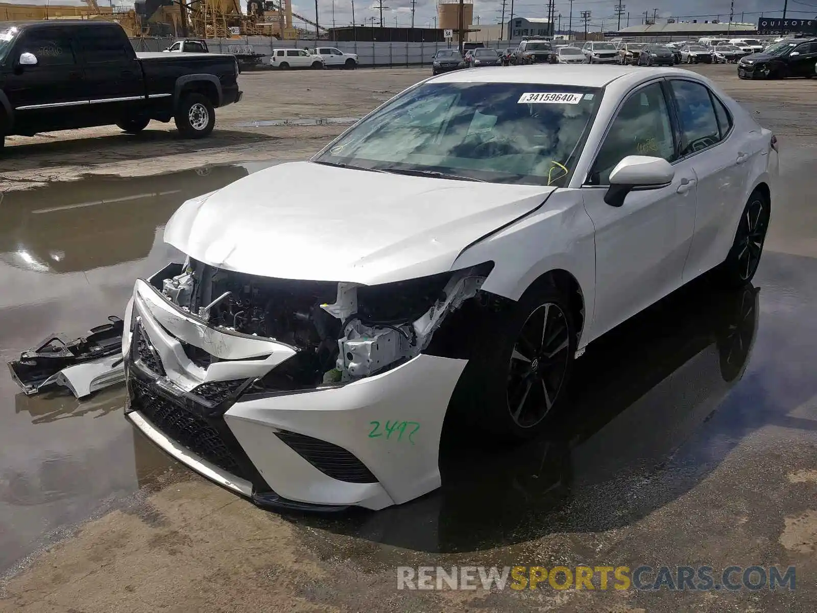 2 Photograph of a damaged car 4T1B61HK2KU800650 TOYOTA CAMRY 2019