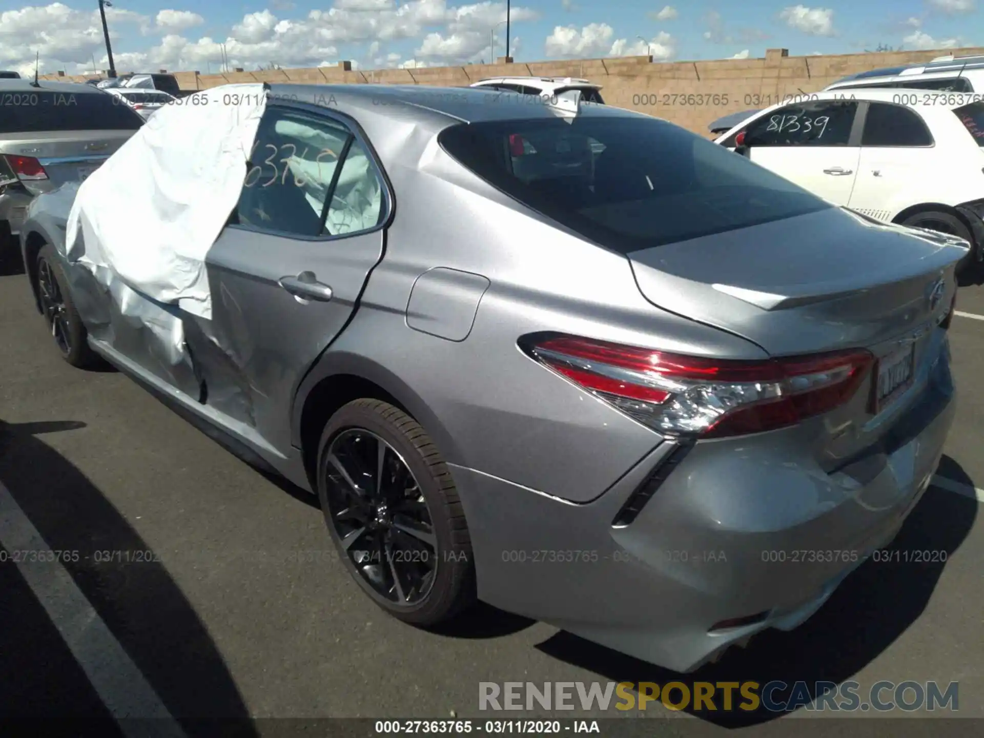 3 Photograph of a damaged car 4T1B61HK2KU822860 TOYOTA CAMRY 2019