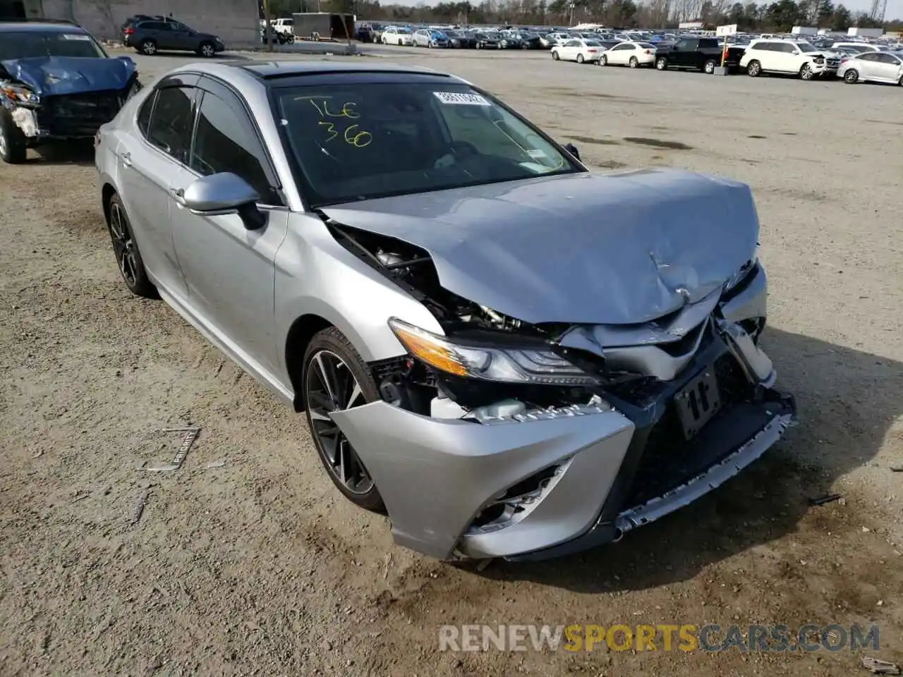 1 Photograph of a damaged car 4T1B61HK2KU823085 TOYOTA CAMRY 2019