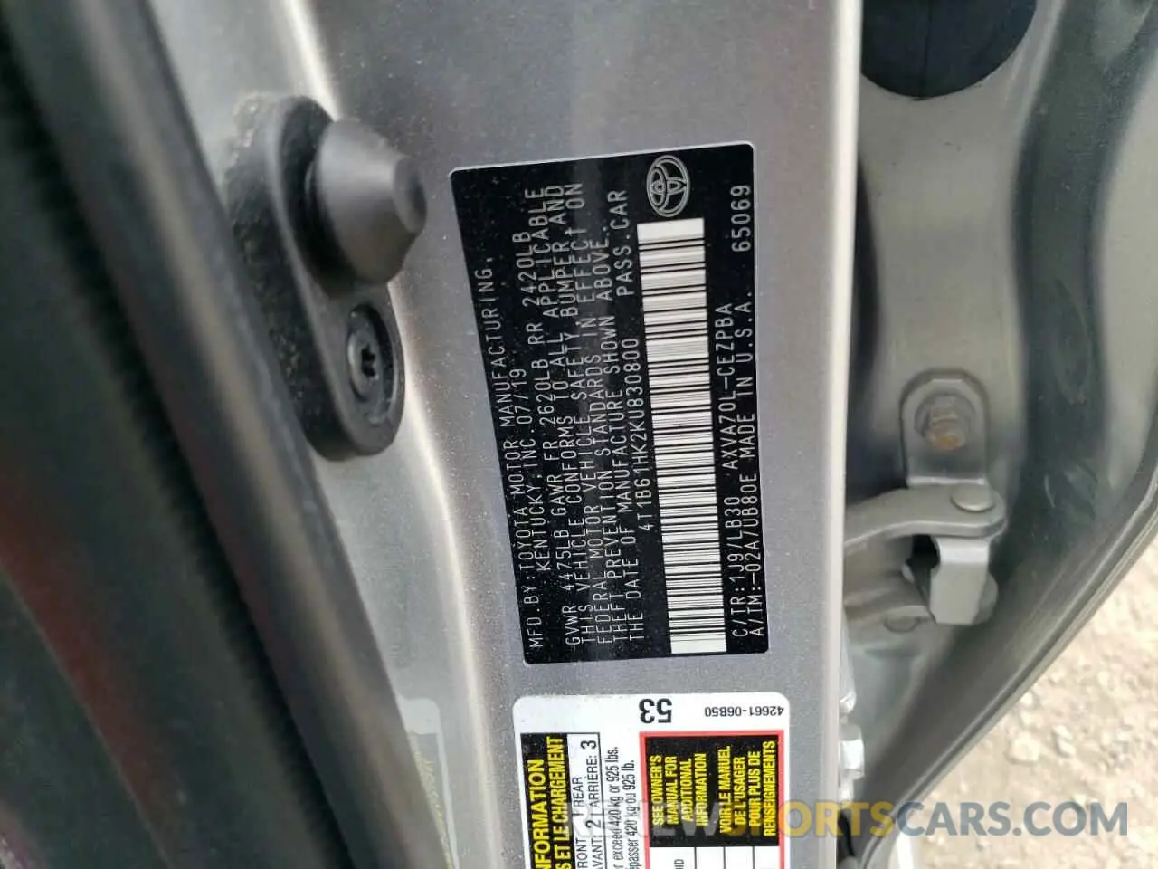 12 Photograph of a damaged car 4T1B61HK2KU830800 TOYOTA CAMRY 2019