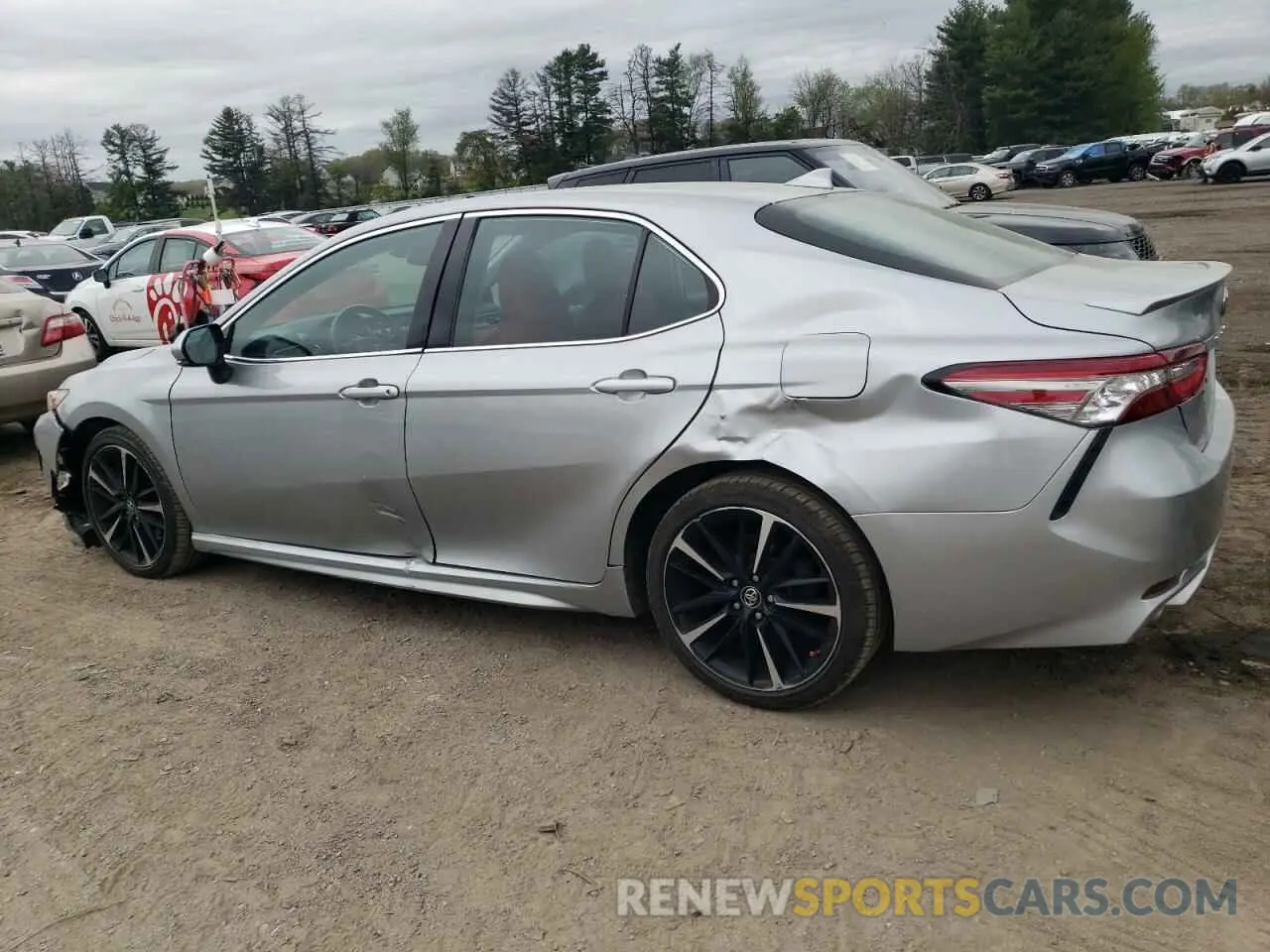 2 Photograph of a damaged car 4T1B61HK2KU830800 TOYOTA CAMRY 2019