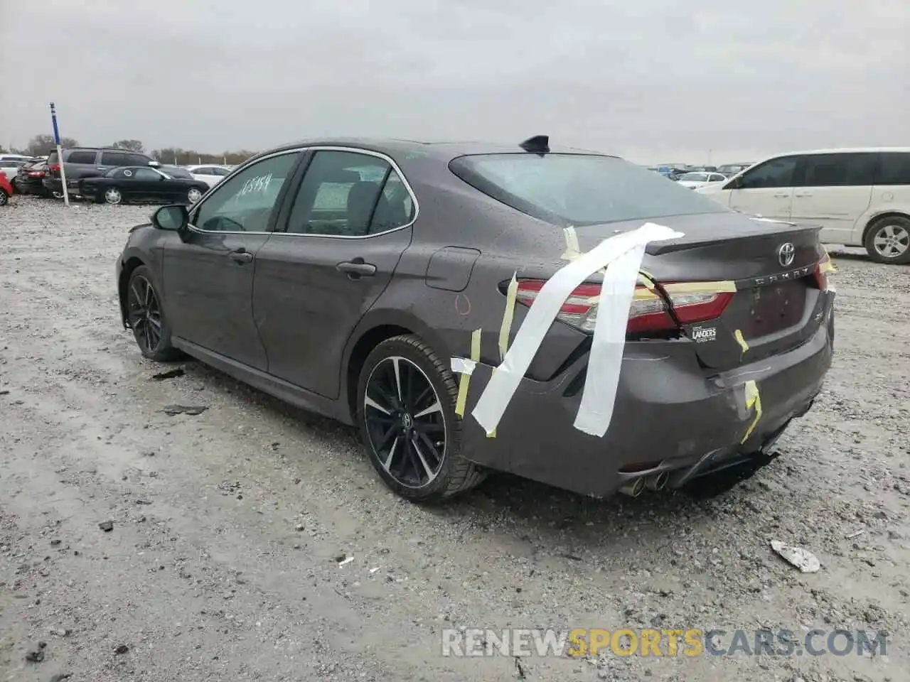 3 Photograph of a damaged car 4T1B61HK3KU178415 TOYOTA CAMRY 2019