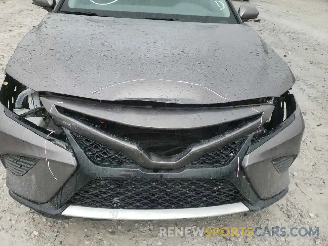 7 Photograph of a damaged car 4T1B61HK3KU178415 TOYOTA CAMRY 2019