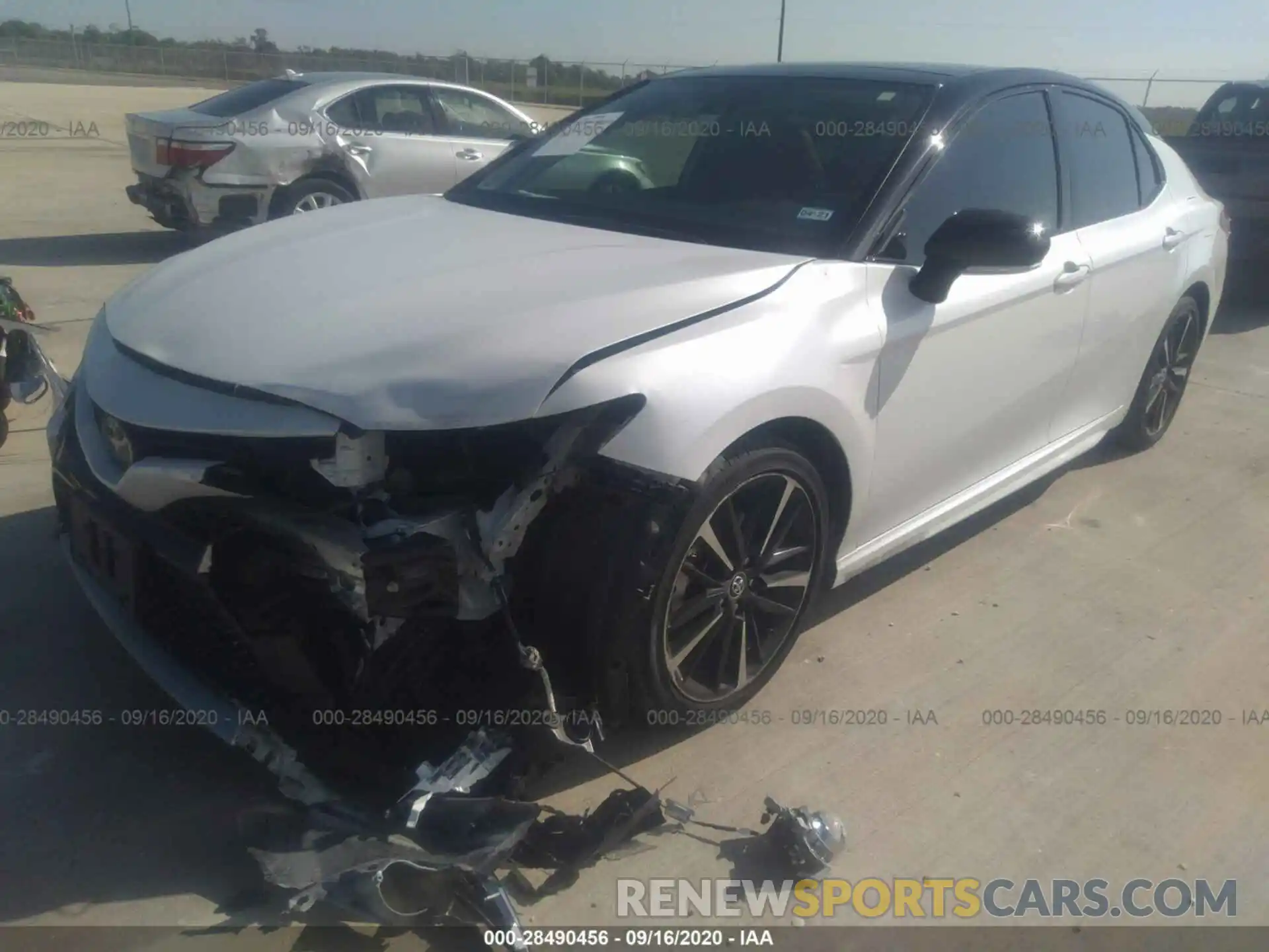 2 Photograph of a damaged car 4T1B61HK3KU216435 TOYOTA CAMRY 2019